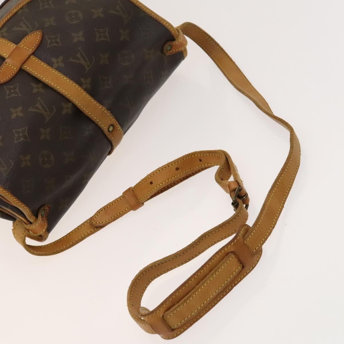 Louis Vuitton LOUIS VUITTON Monogram Saumur 30 Shoulder Bag M42256 Size ONE SIZE - 7 Thumbnail