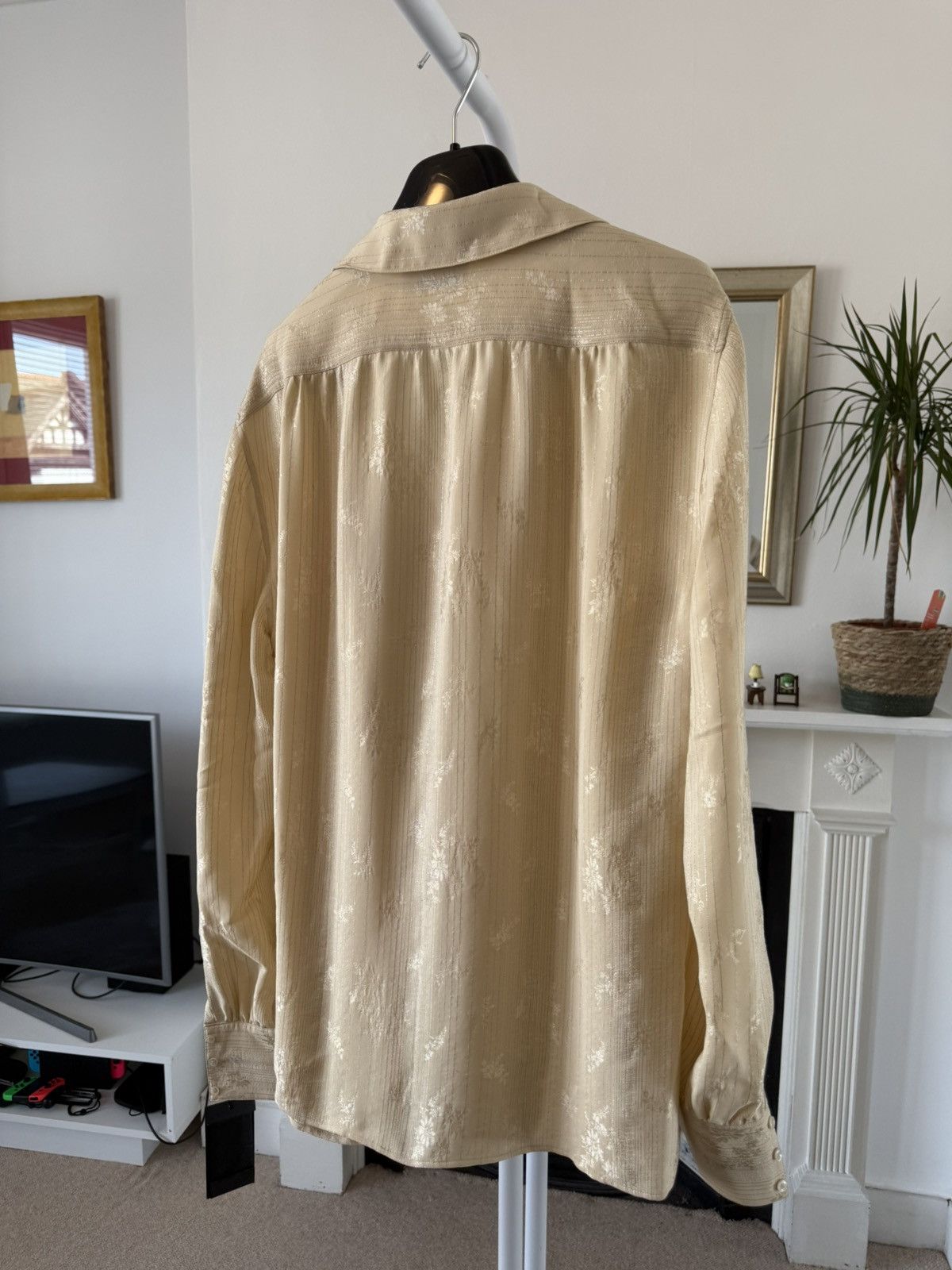 Saint Laurent Paris SS22' Saint Laurent Fitted Ruffled Silk Shirt Size US M / EU 48-50 / 2 - 8 Thumbnail