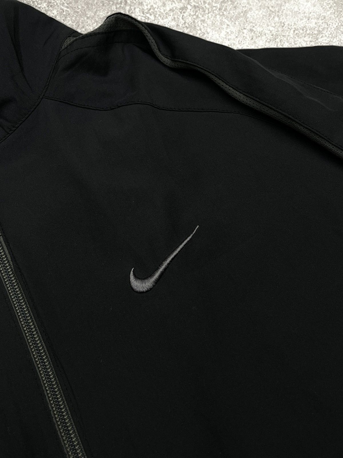 Nike Vintage Nike Athletic Light Jacket Black Drill Y2K ACG TN Size US L / EU 52-54 / 3 - 5 Thumbnail