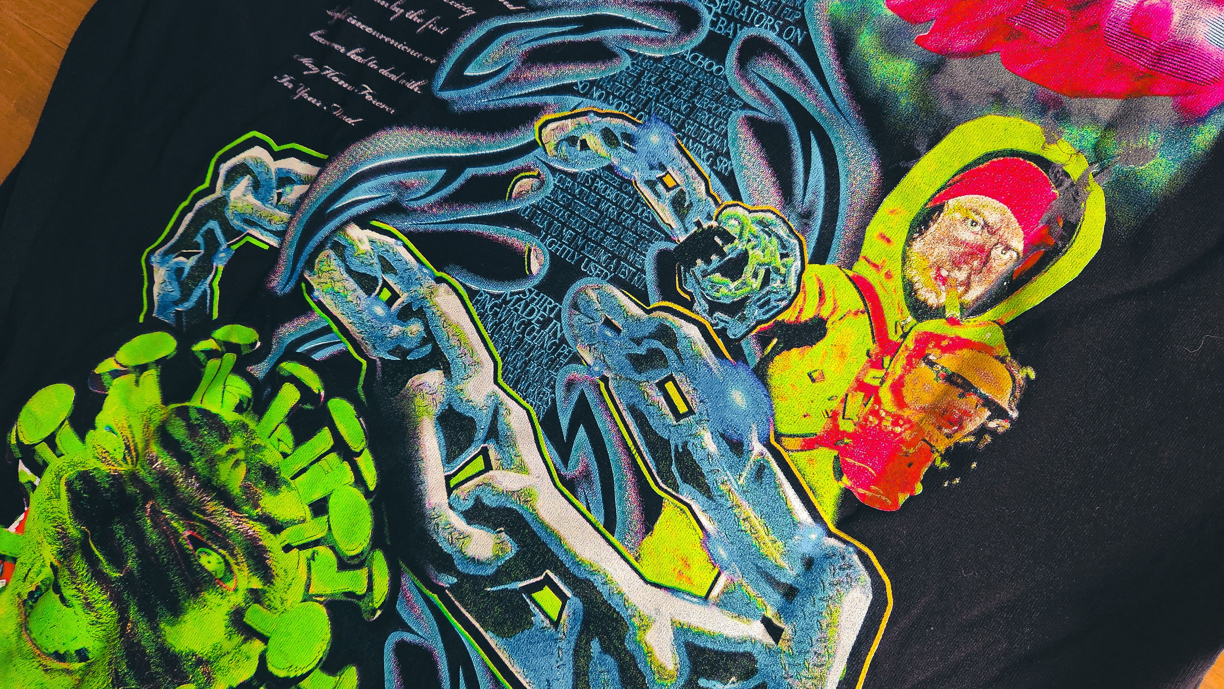 Other MDE Coronavirus L Tee (Sam Hyde) Size US L / EU 52-54 / 3 - 5 Thumbnail