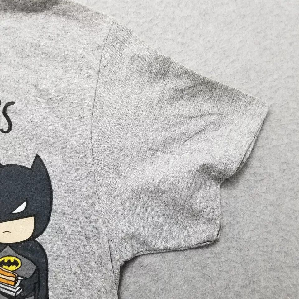DC Comics Batman Shirt Mens Small Short Sleeve Crew Neck Cotton Blend Size US S / EU 44-46 / 1 - 3 Thumbnail