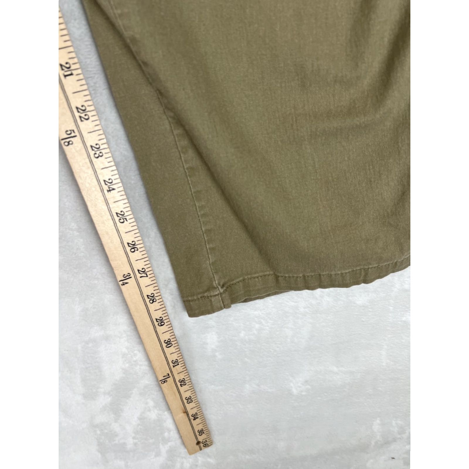 Wrangler Wrangler Cargo Pants Mens 38x30 Relaxed Fit Khaki Tan Stretch Utility Casual Pant Straight Leg Cotton Spandex Canvas Bedrock Size US 38 / EU 54 - 5 Thumbnail