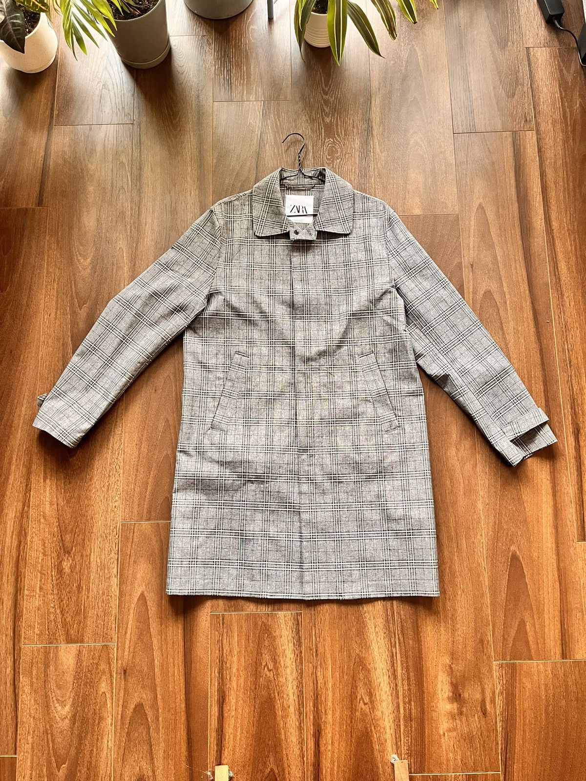 Zara Grey Checkered Zara Raincoat Size US M / EU 48-50 / 2 - 3 Thumbnail