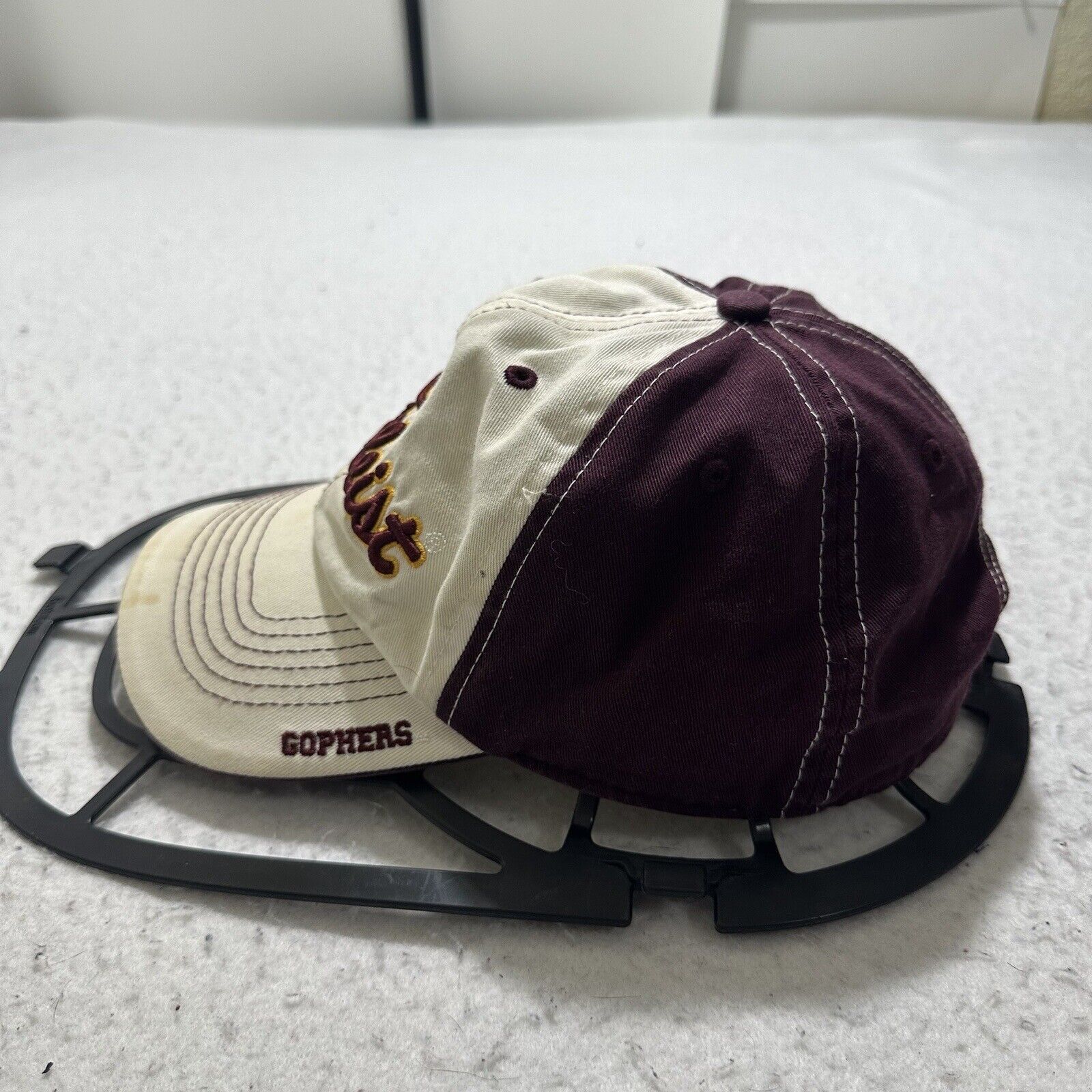 Titleist Titleist Minnesota Gophers Adjustable Baseball Hat Size ONE SIZE - 5 Thumbnail