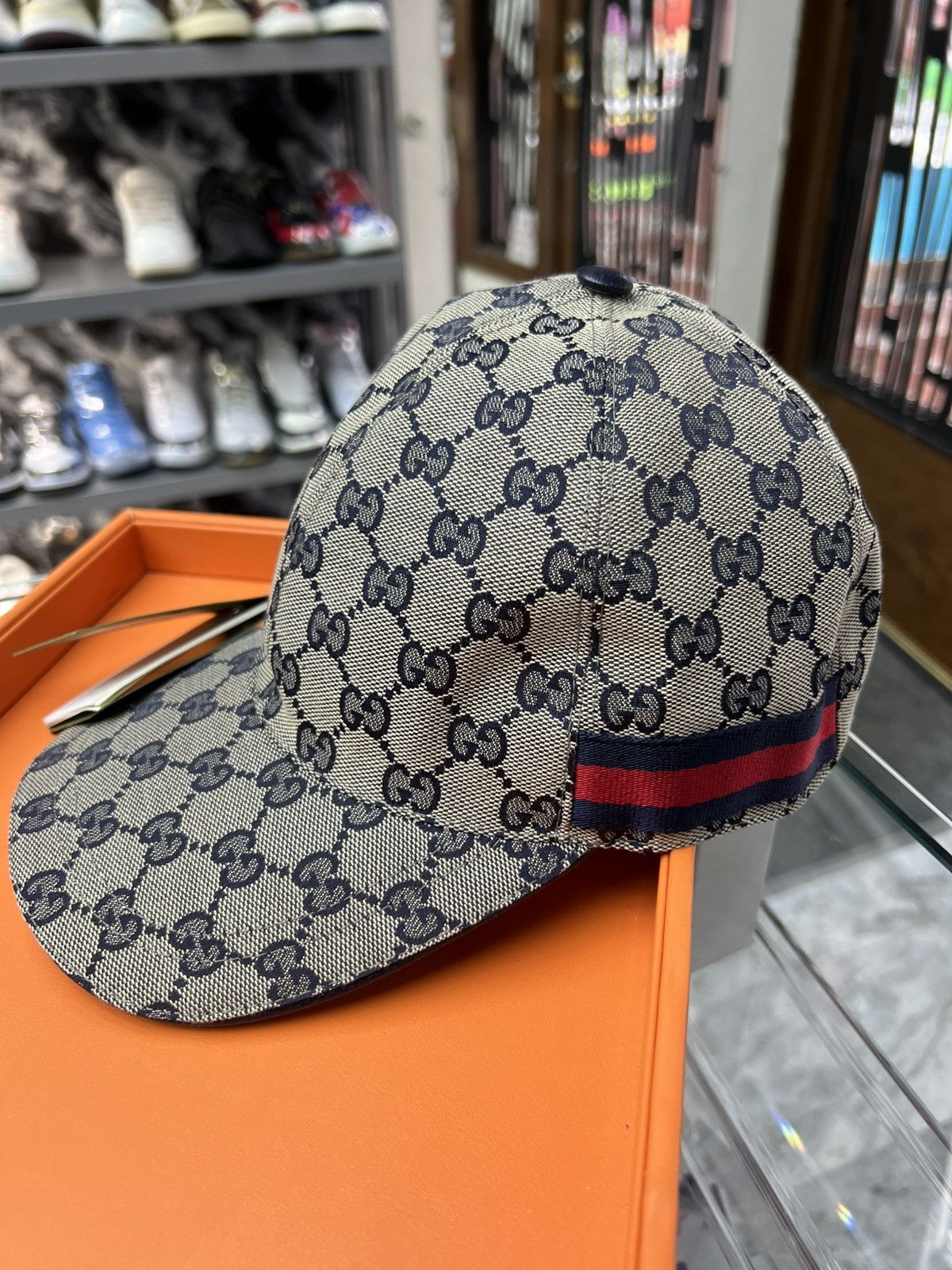 Gucci Gucci Original GG Canvas Baseball Hat Size ONE SIZE - 2 Thumbnail