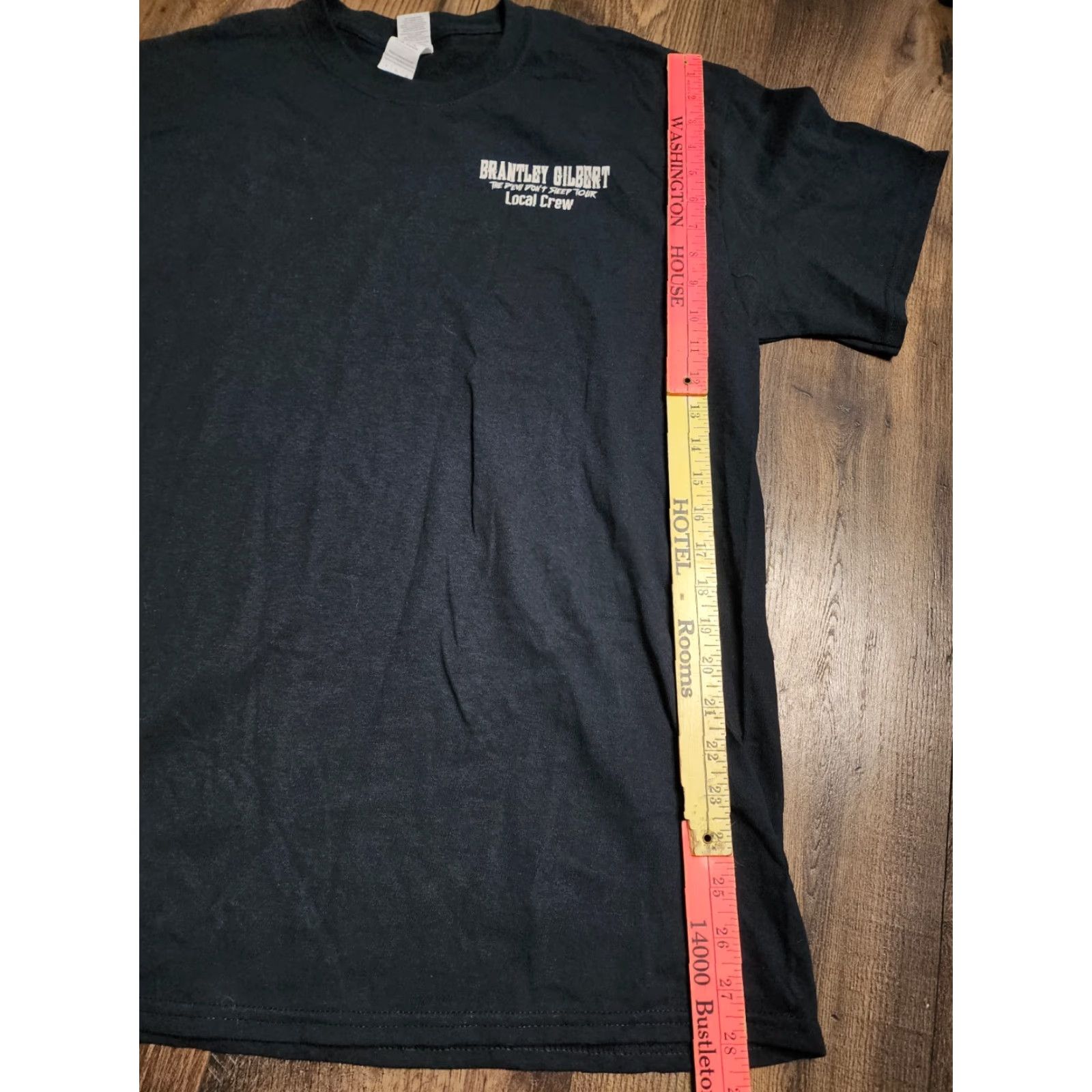 Gildan Mens L Gildan T Shirt Brantley Gilbert 2017 Devil Don't Sleep Tour Crew Neck Short Sleeve Black Cotton Mus ic Size US L / EU 52-54 / 3 - 2 Thumbnail