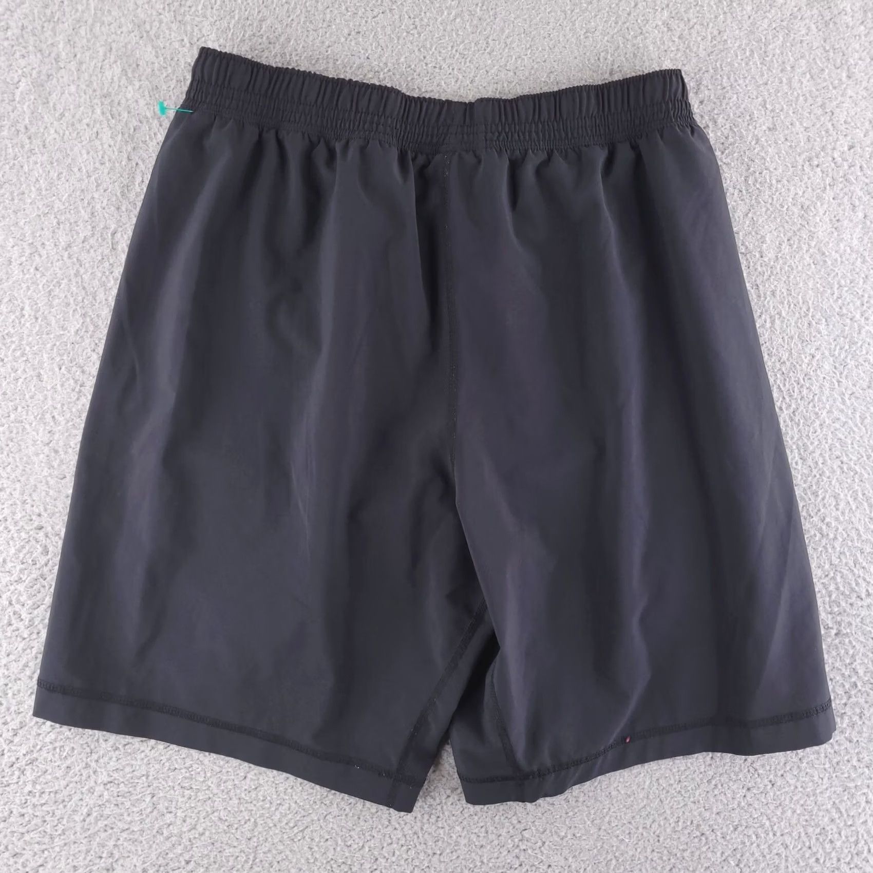 Champion Champion Shorts Mens Small Black Pockets Athletic Basketball Gym Running Size US 30 / EU 46 - 5 Thumbnail