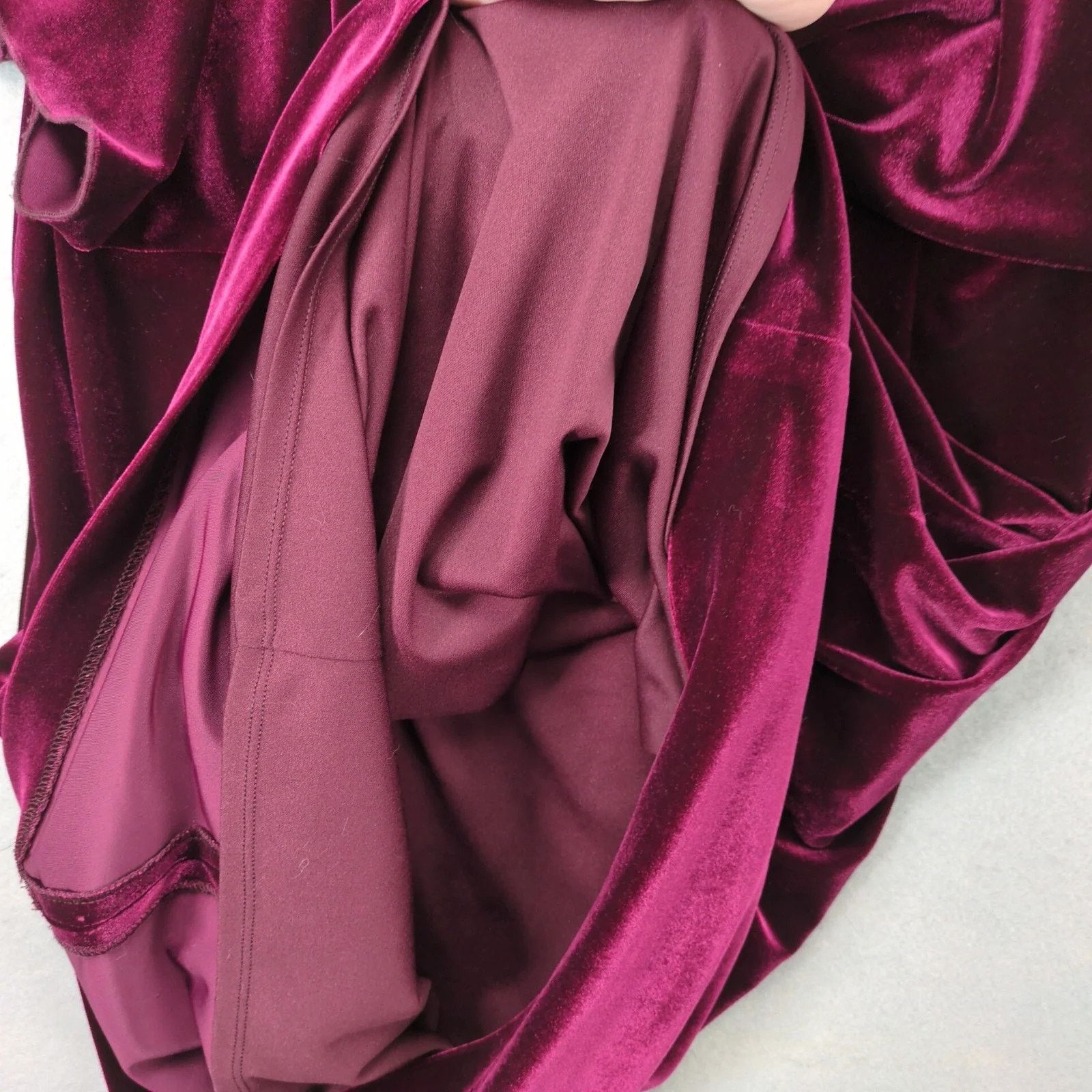 Jessica Simpson Jessica Simpson Burgundy Velvet Dress 12W Flutter Slv Open Size XL / US 12-14 / IT 48-50 - 9 Thumbnail