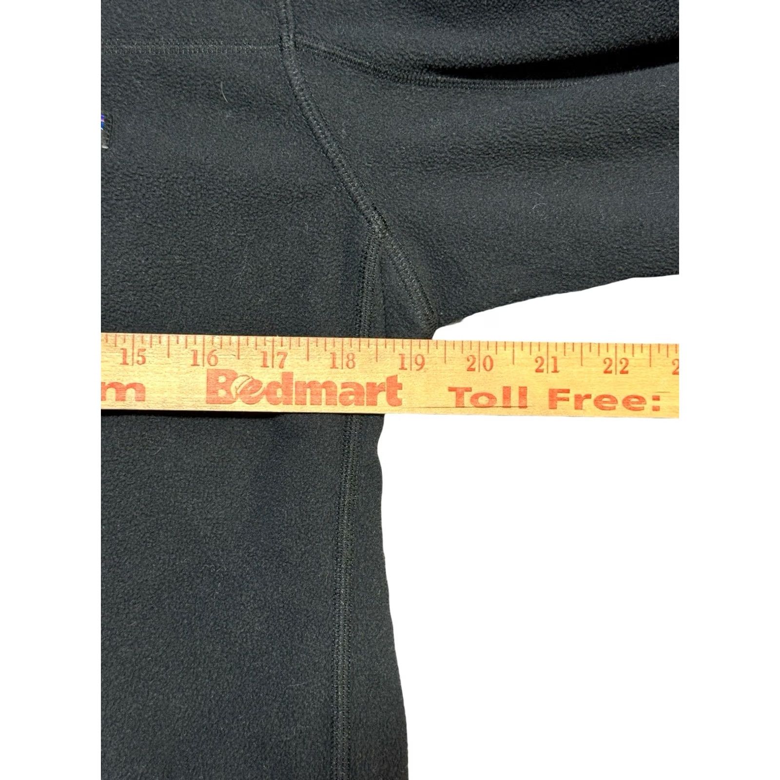 Patagonia Patagonia Men's Micro D Fleece Pullover Sweater Black Size M Size US M / EU 48-50 / 2 - 5 Thumbnail