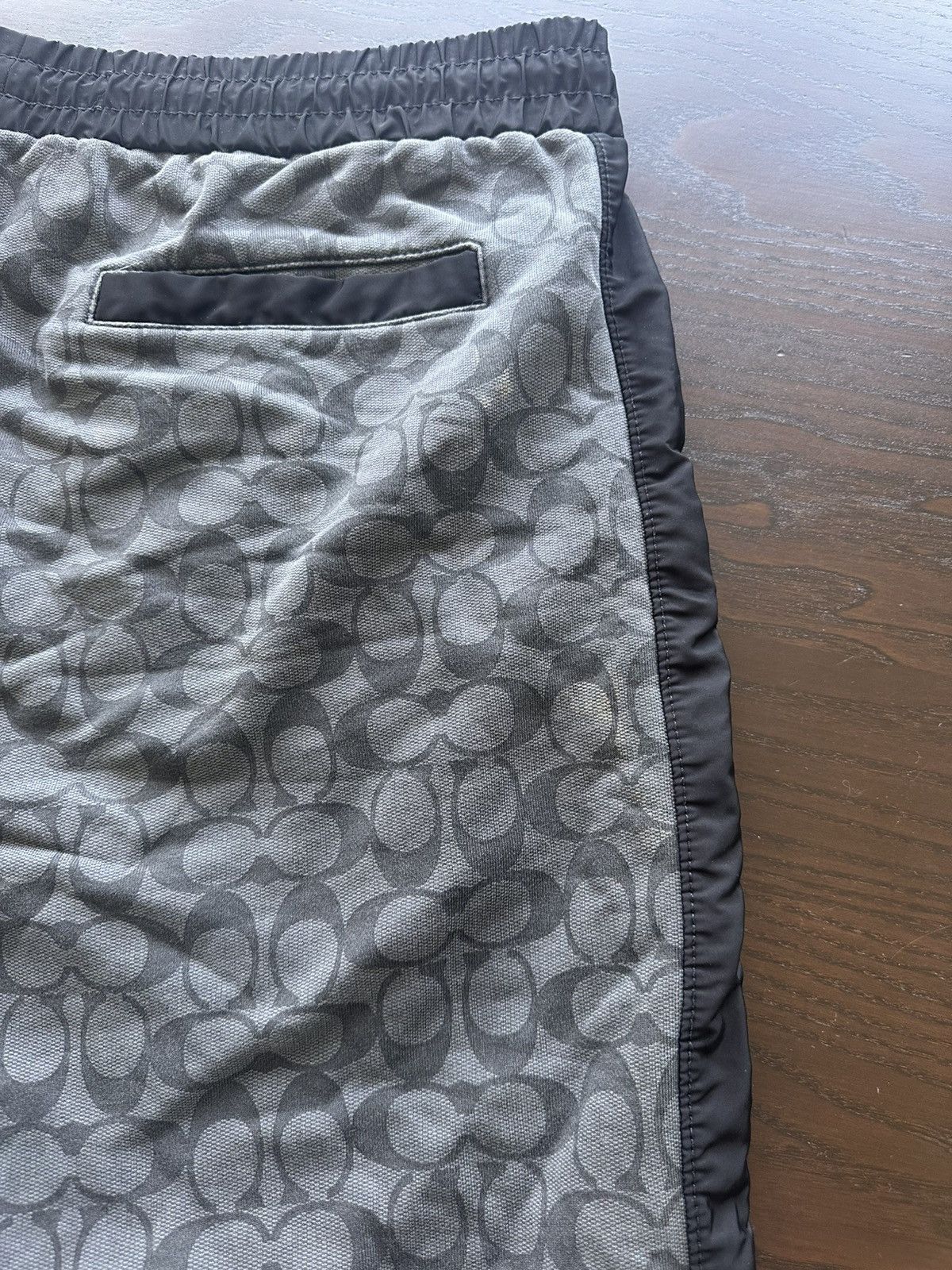 Coach Coach Mens Shorts Limited Edition 2XL Size US 39 - 6 Thumbnail
