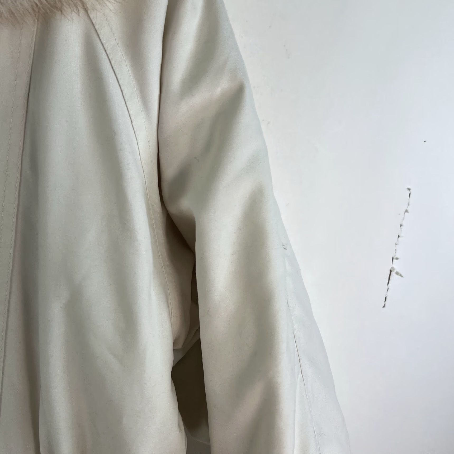 Vintage IZZI Fox Fur Detachable Hooded Parka Jacket Womens M Ivory Fox Size M / US 6-8 / IT 42-44 - 2 Thumbnail