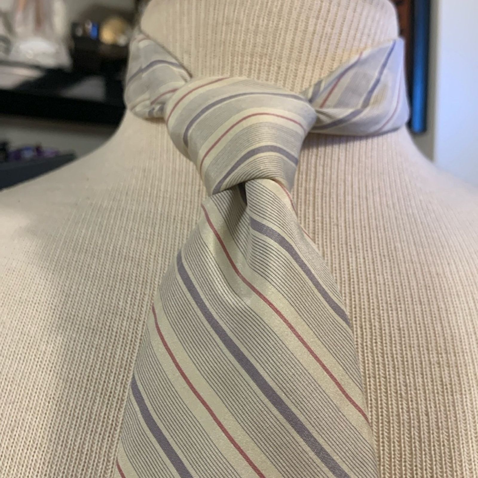 Yves Saint Laurent 80’s YSL Yves St Laurent 100% silk diagonal stripes necktie Size ONE SIZE - 1 Thumbnail