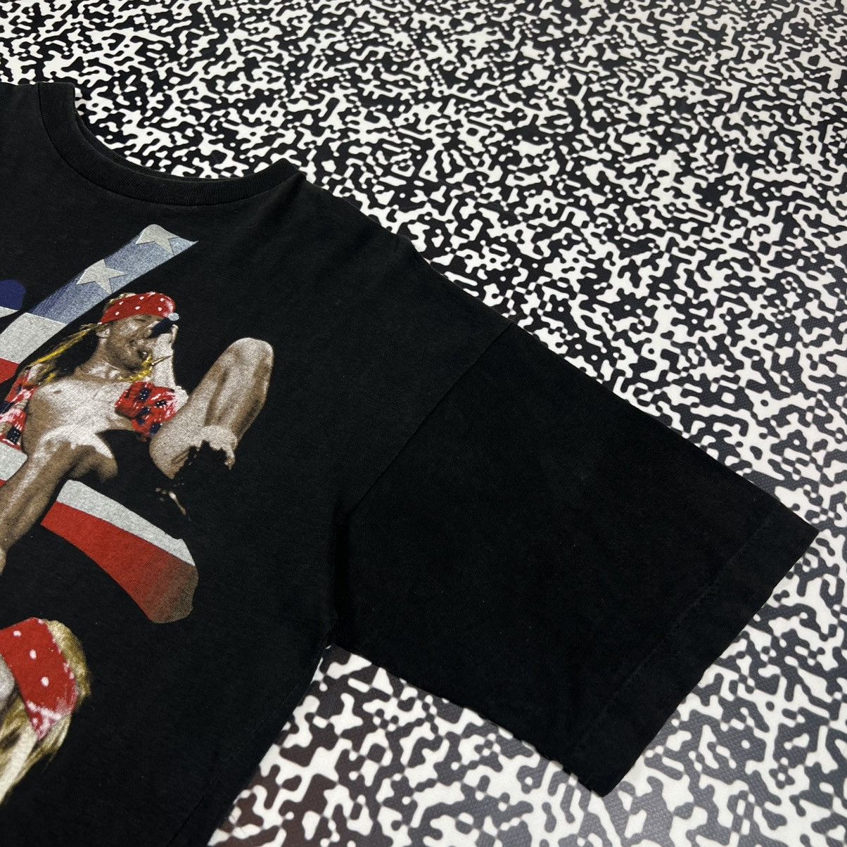 Guns N' Roses Vintage 90s Guns N Roses Axl Rose Use Your Illusion T-shirt Size US XL / EU 56 / 4 - 16 Thumbnail