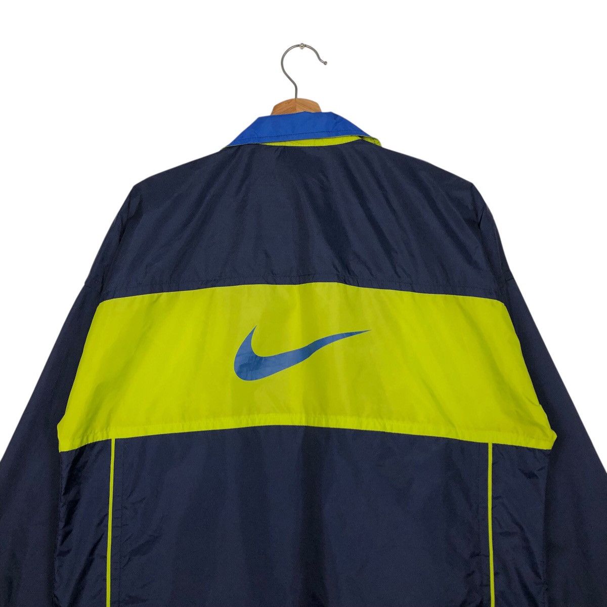 Nike Vintage Nike Swoosh Windbreaker — Electric Yellow Panel Size US M / EU 48-50 / 2 - 10 Thumbnail