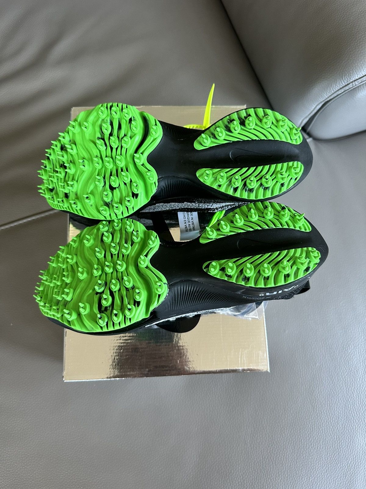 Nike × Off-White Off-White x Nike Air Zoom Tempo Next% Scream Green Size 10 Size US 10 / EU 43 - 9 Thumbnail