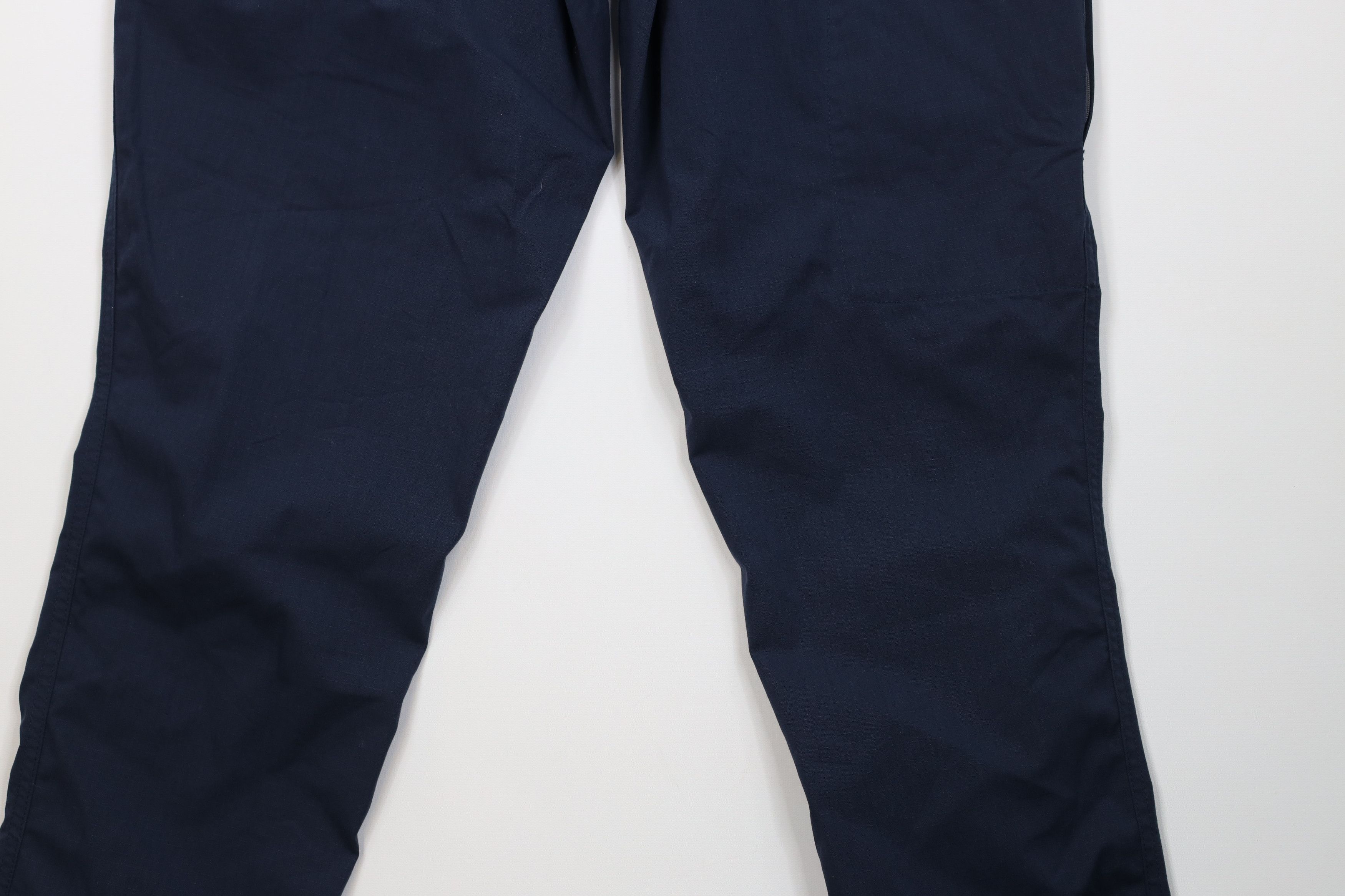Carhartt Vintage Y2K Carhartt Relaxed Fit Wide Leg Dungaree Pants Size US 34 / EU 50 - 13 Thumbnail