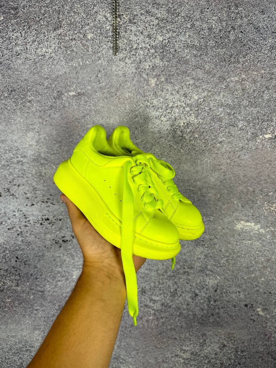 Alexander McQueen Alexander McQueen Oversized Kid's Neon Green Sneakers 29 Sz Size US 4 / IT 34 - 1 Thumbnail