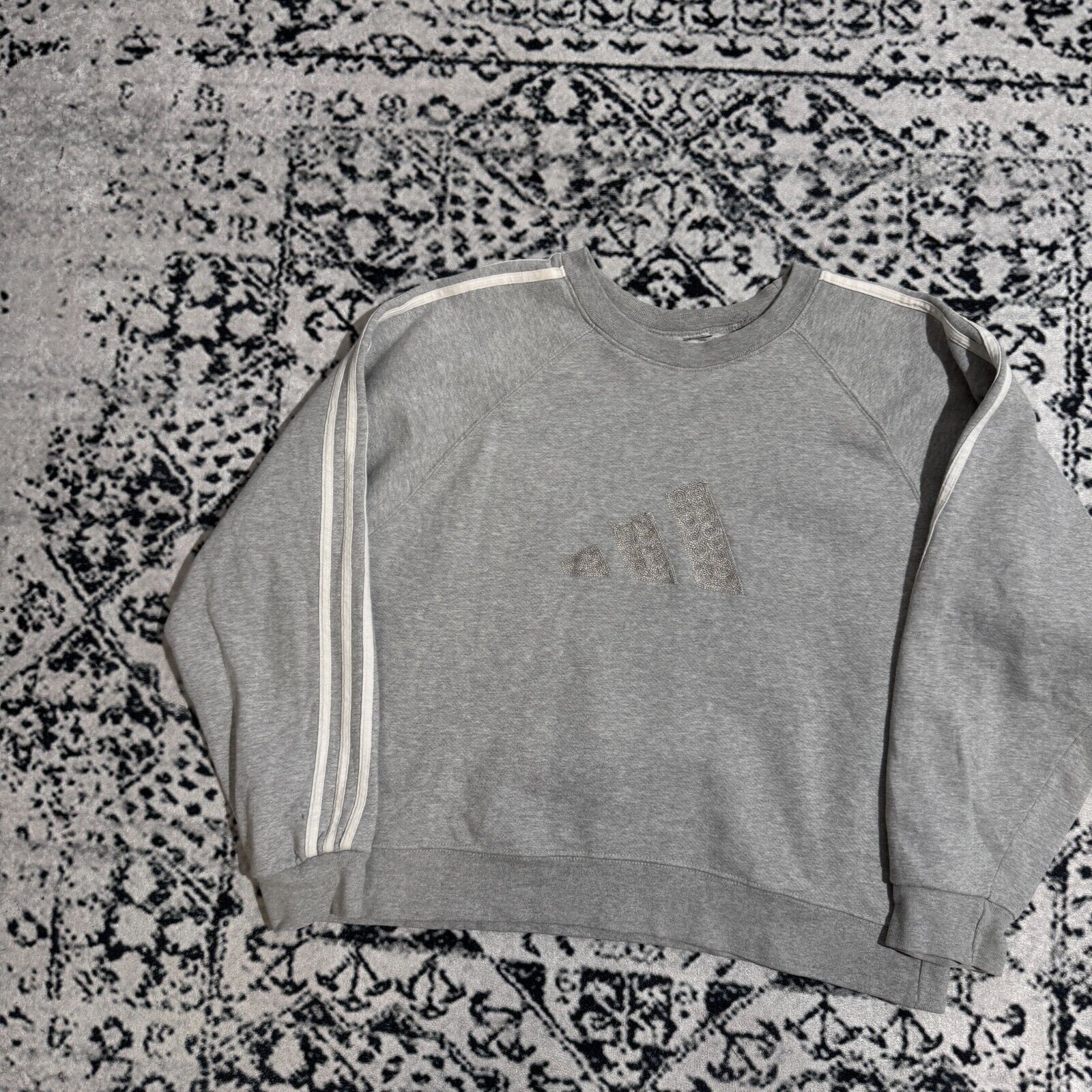 Adidas × Vintage Vintage Adidas Women's Gray Cotton Crewneck Size L Size US L / EU 52-54 / 3 - 5 Thumbnail