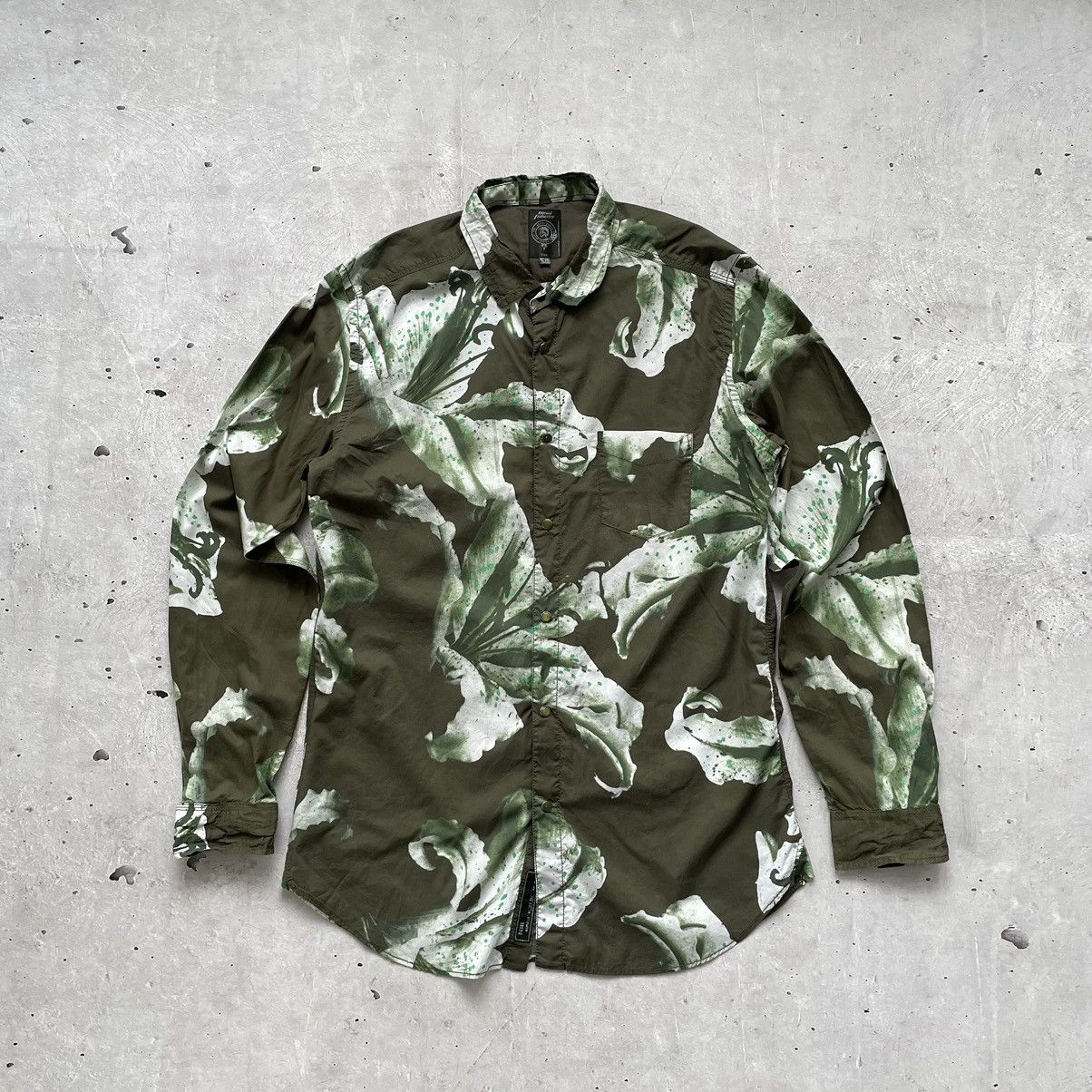 Diesel × Vintage Vintage diesel black label full print flowers y2k Size US L / EU 52-54 / 3 - 1 Thumbnail