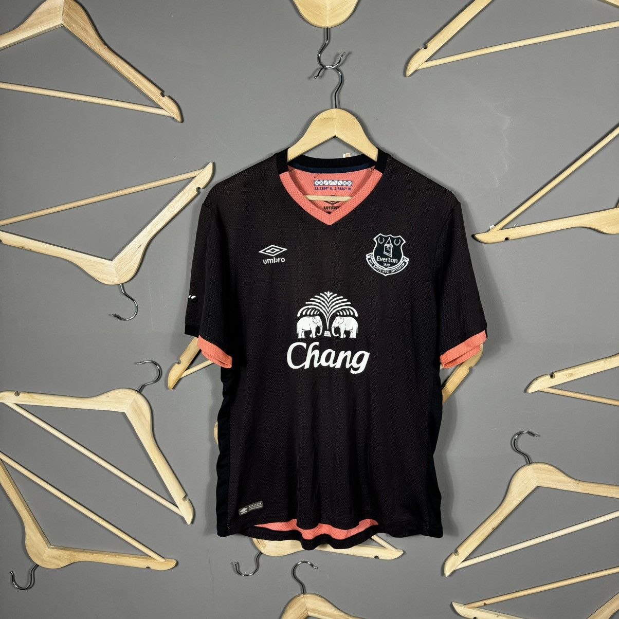 Umbro Umbro Everton Soccer Jersey Size US L / EU 52-54 / 3 - 1 Thumbnail
