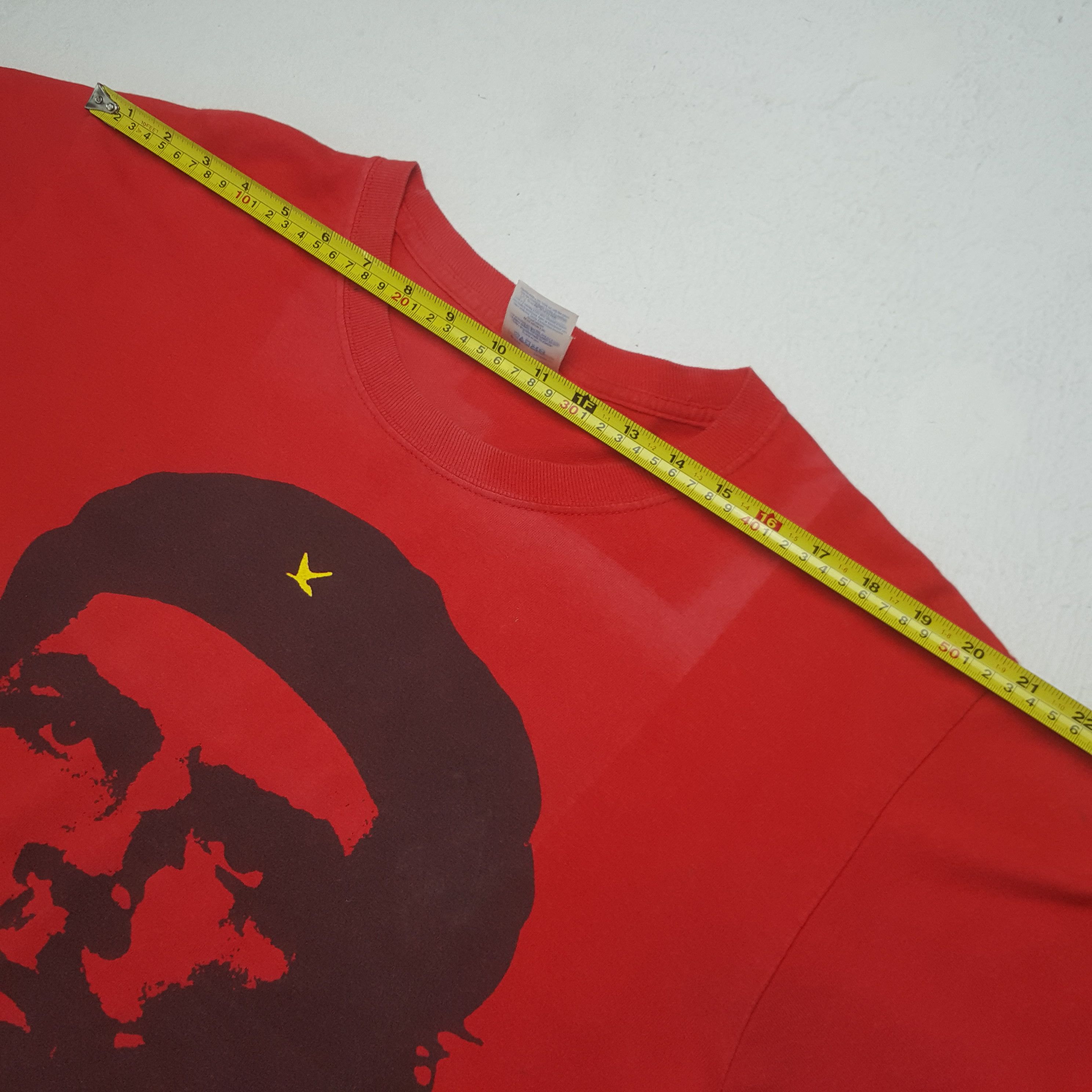 Other Vintage Che Guevara Argentine Marxist revolutionary Tshirt Size US L / EU 52-54 / 3 - 6 Thumbnail