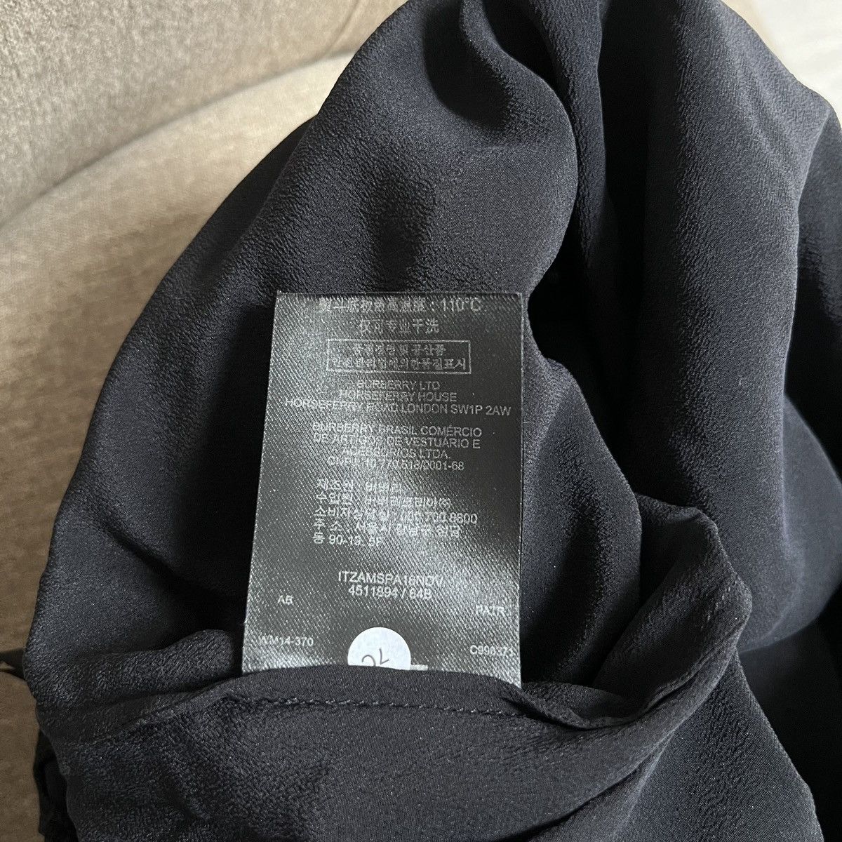 Burberry Prorsum Burberry Prorsum Midi Lace Skirt Size 38 Italy podium Size 26" / US 2 / IT 38 - 11 Thumbnail