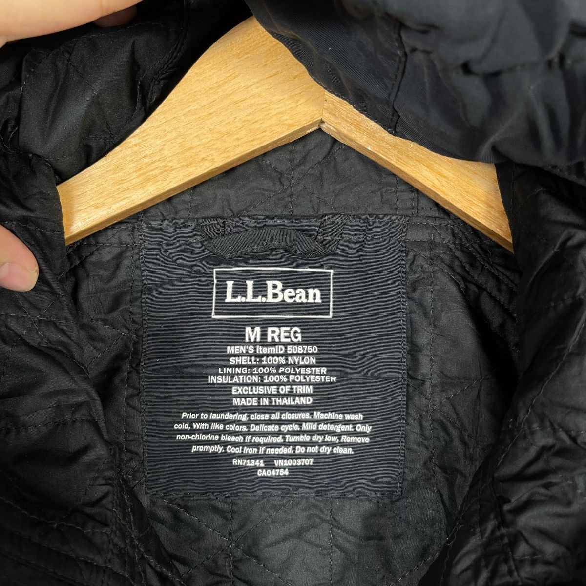 L.L. Bean L.L.Bean Primaloft Hooded Jacket Navy Lightweight Insulated Size US M / EU 48-50 / 2 - 3 Thumbnail