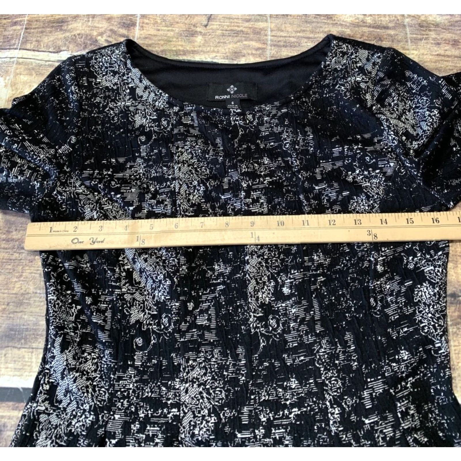 Vintage Ronni Nicole Dress Woman's Black White Short Sleeve Pullover Size 6 Knee Length Casual Vintage? Size M / US 6-8 / IT 42-44 - 5 Thumbnail