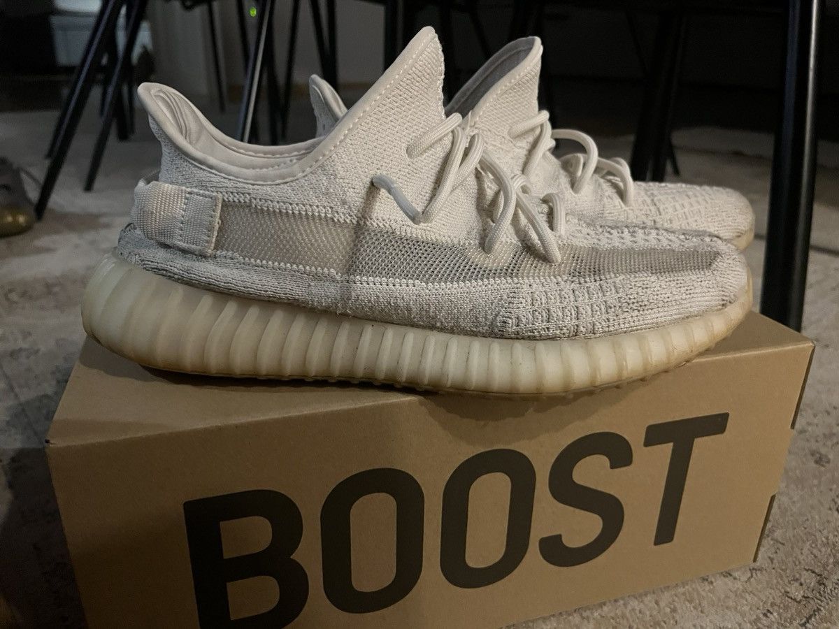 image of Adidas x Yeezy Season Yeezy 350 V2 Bone Shoes in White, Men's (Size 9)