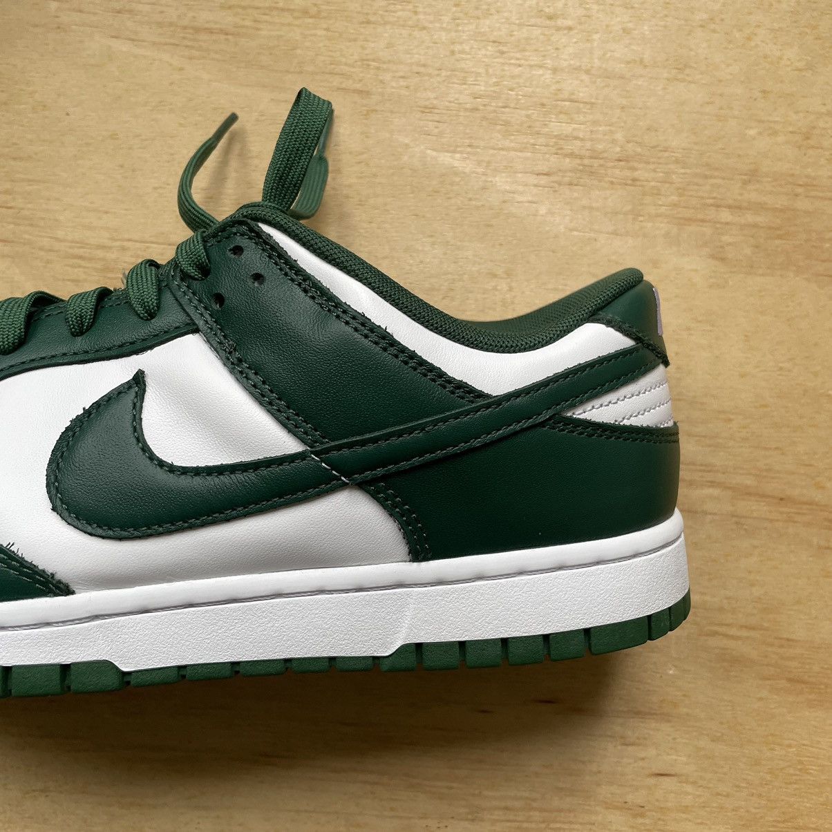 Nike Nike Dunk Low 'Michigan State' Size US 11 / EU 44 - 4 Thumbnail