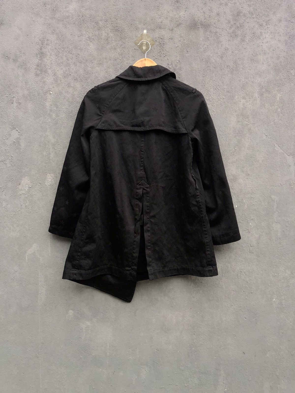Comme des Garcons Comme des Garcons Embroidered Star Asymetrical Jacket Size US S / EU 44-46 / 1 - 5 Thumbnail