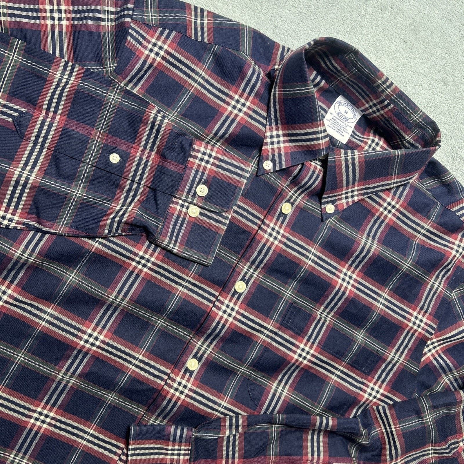 Brooks Brothers Brooks Brothers Flannel Button Shirt Medium Pocket Oxford Size US M / EU 48-50 / 2 - 1 Thumbnail