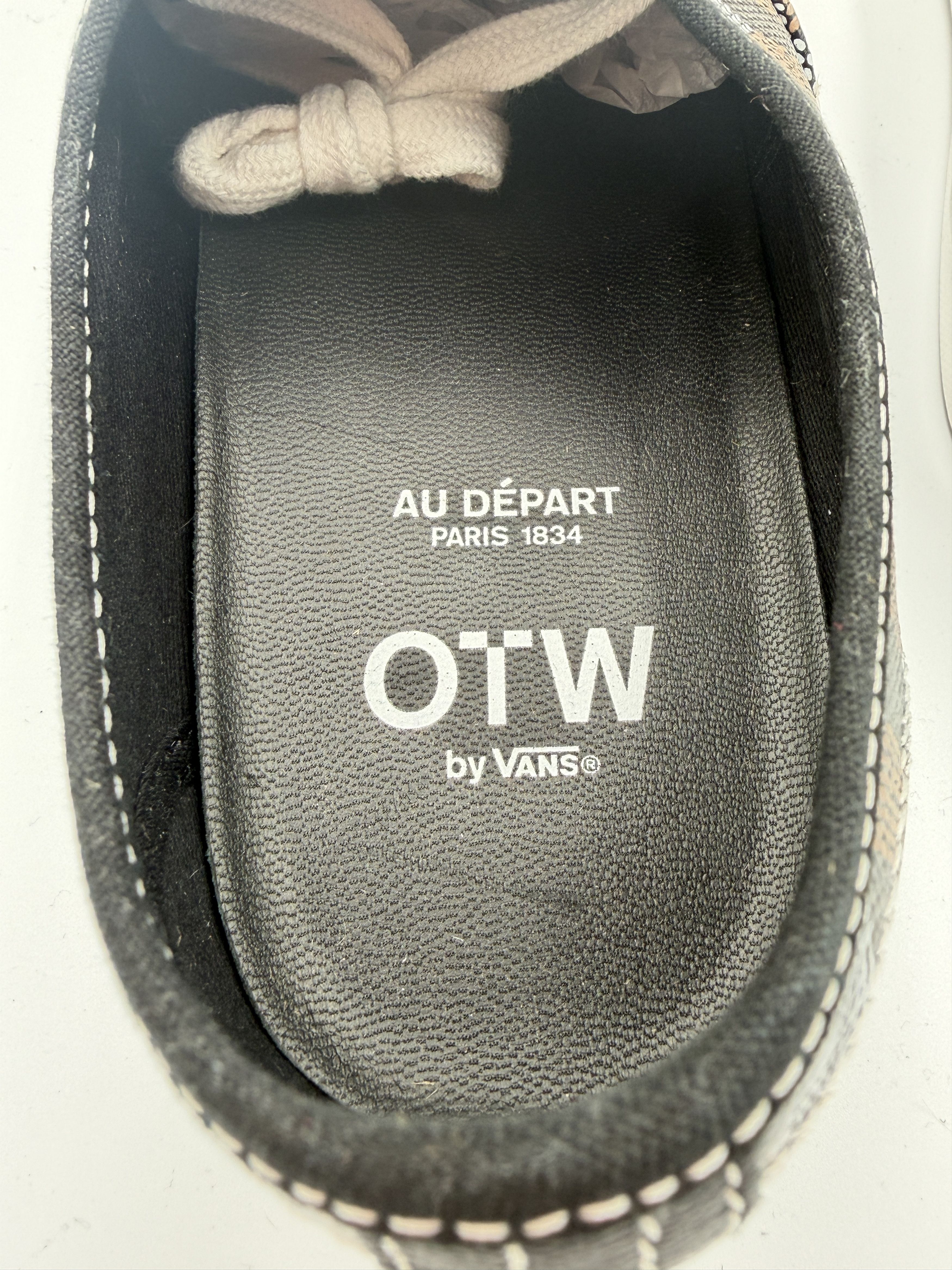 Vans Au Depart Vans OTW Authentic 44 Friends and Family F&F Size US 7.5 / EU 40-41 - 9 Thumbnail