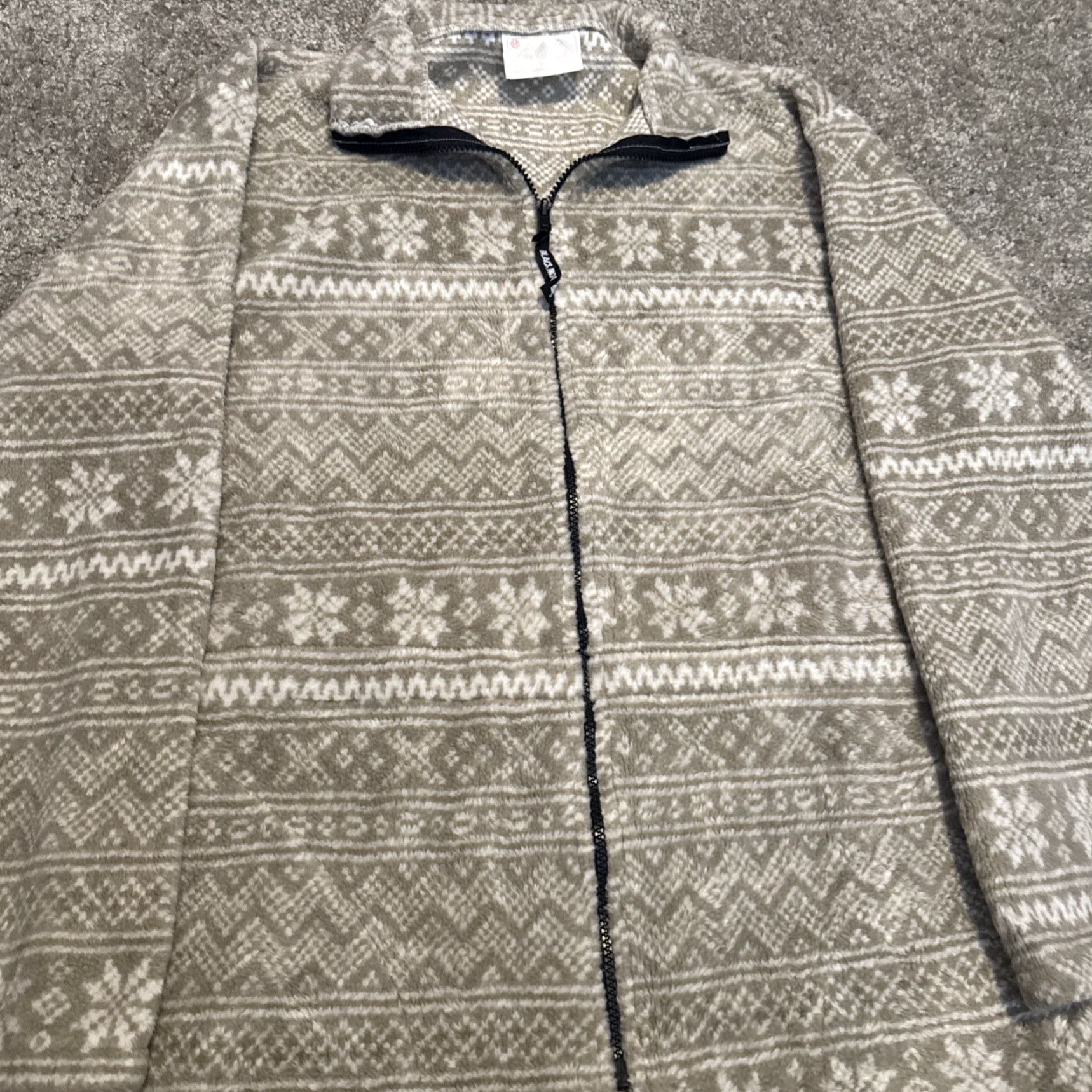Vintage VINTAGE Black Mountain Jacket 90s Fleece Full Zip Striped Beige White Snowflake M Unisex Adults Modern Basic Jacket Size US M / EU 48-50 / 2 - 5 Thumbnail