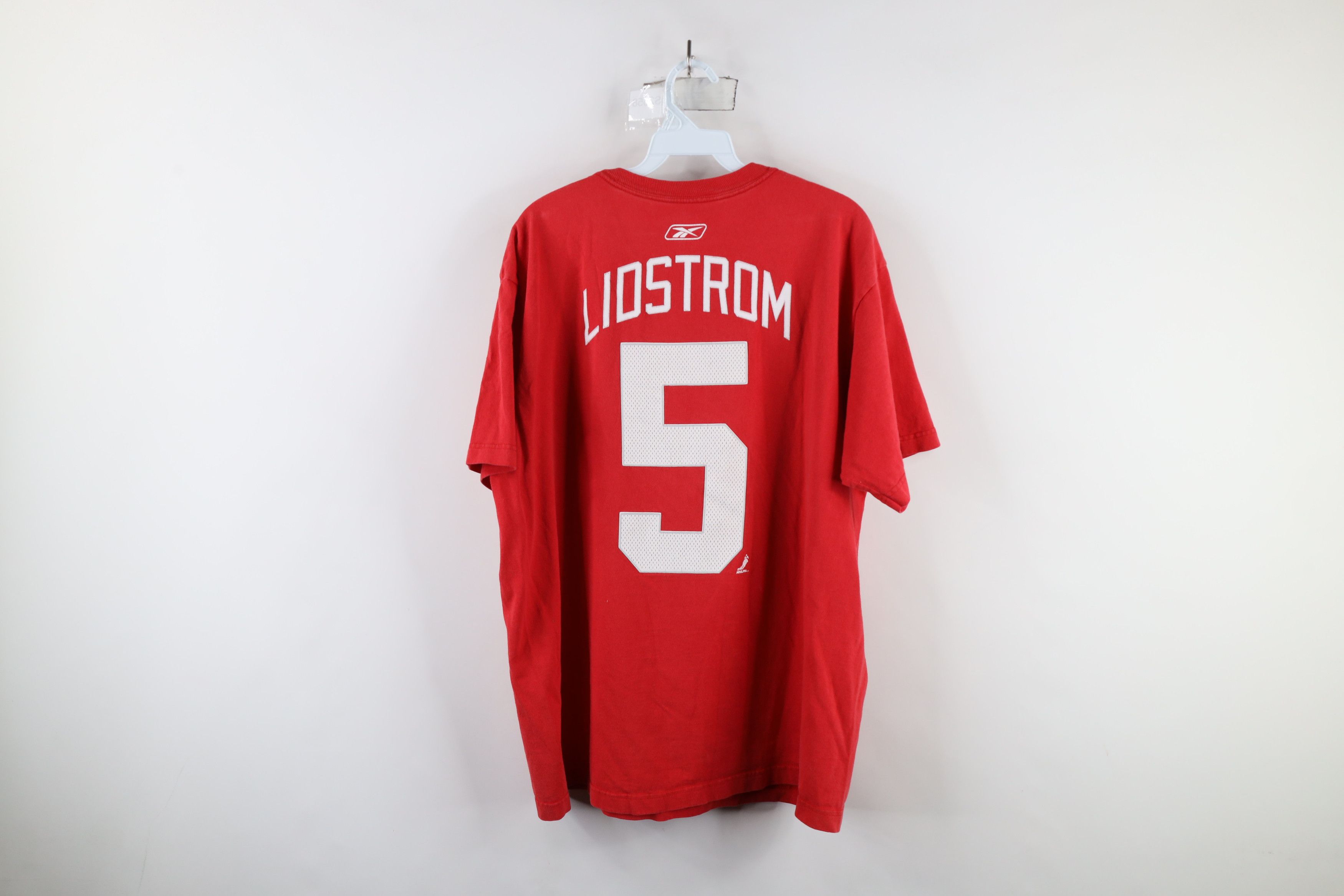 Reebok × Vintage Vintage Reebok Lidstrom Detroit Red Wings Jersey T-Shirt Size US L / EU 52-54 / 3 - 11 Thumbnail