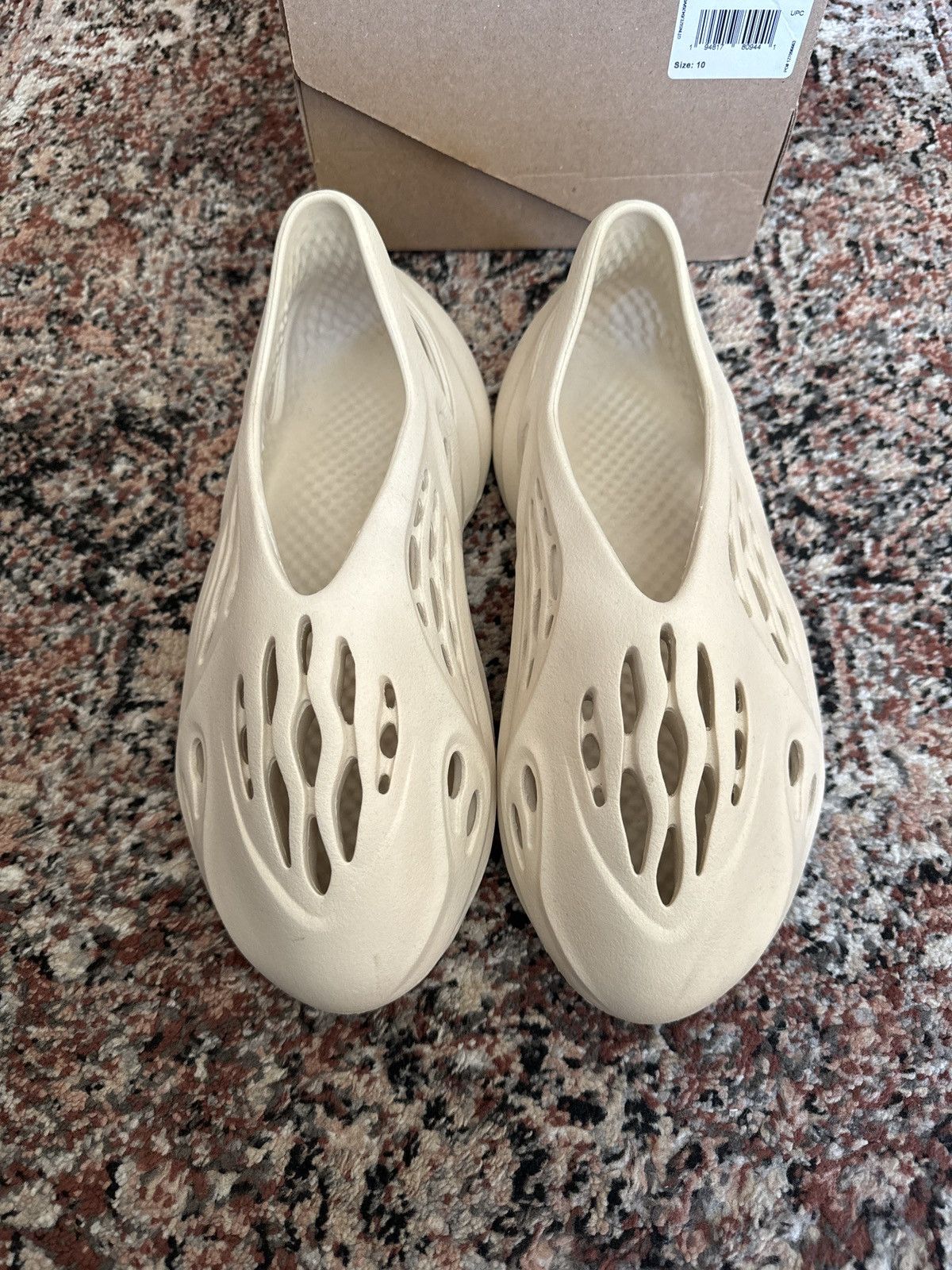 Adidas × Kanye West Yeezy Foam Runner Sand Size 10 | Grailed