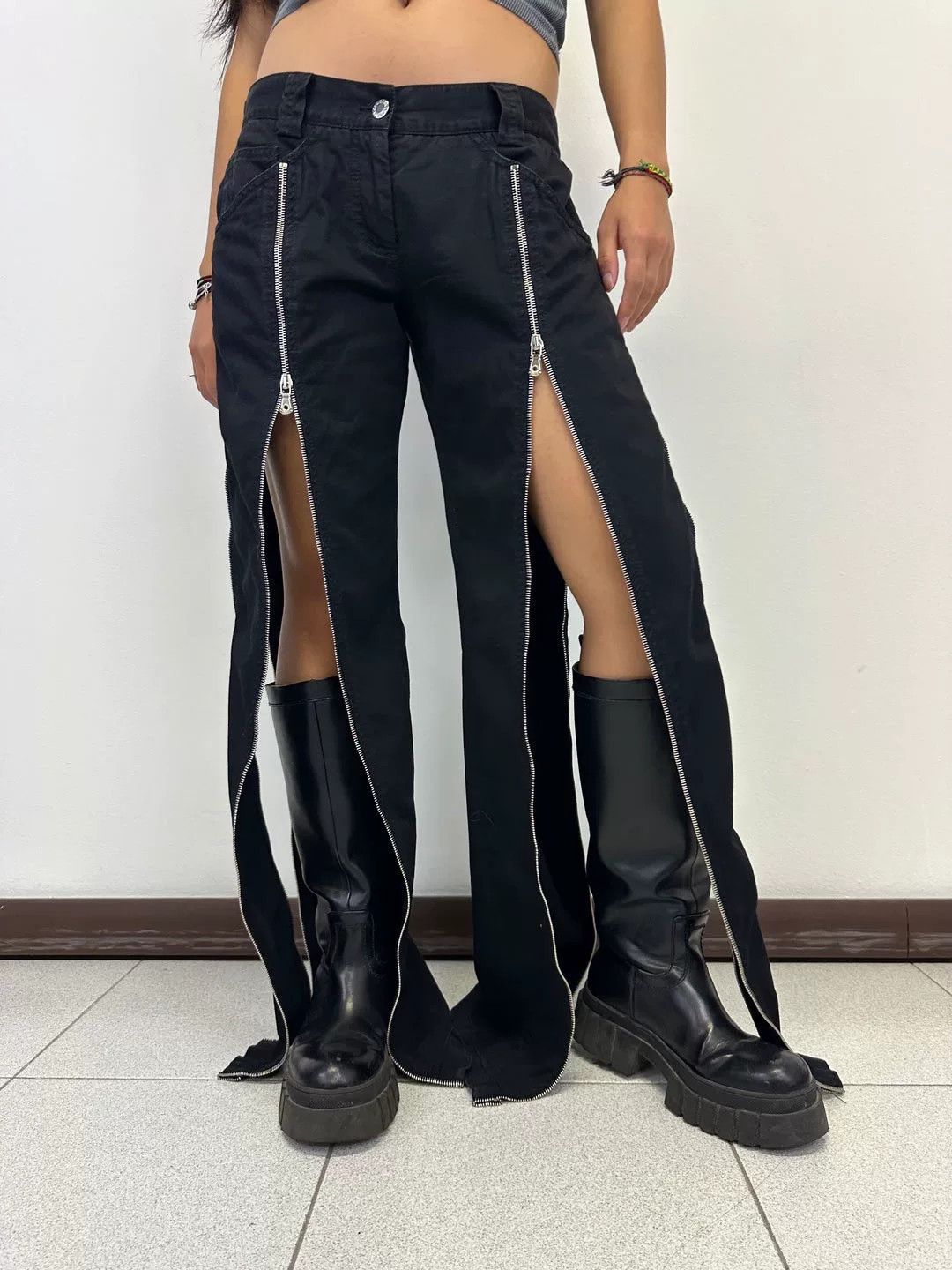 Dolce & Gabbana stylish black zipper pants by Dolce & Gabbana Size US 31 - 1 Thumbnail