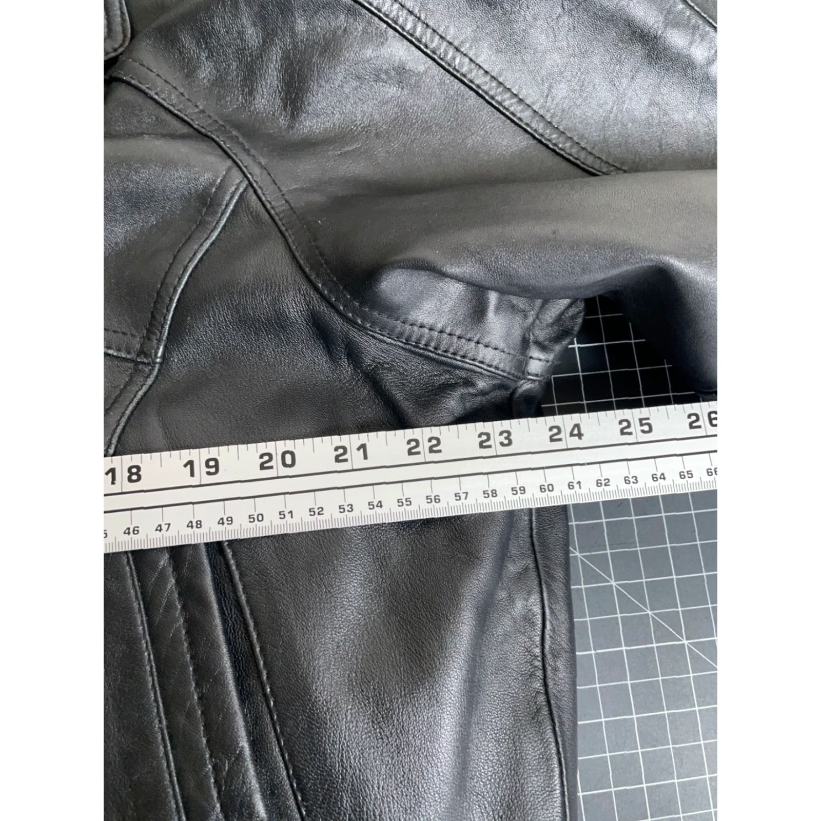 Vintage Wilsons Leather Jacket Adult Large Black + Wool Zip Out Liner Zip Up Short Coat Motorbike Style Size US L / EU 52-54 / 3 - 6 Thumbnail