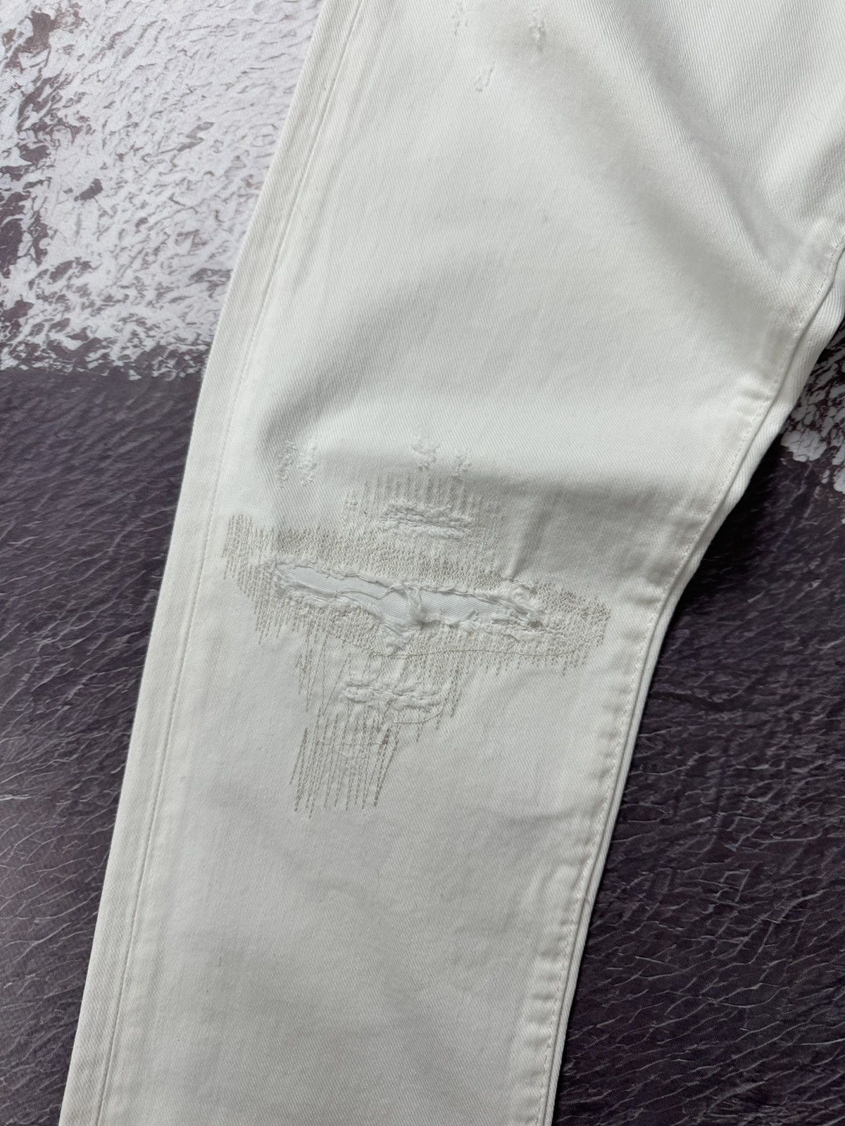 Polo Ralph Lauren Polo Ralph Lauren white distressed denim jeans pants Size US 30 / EU 46 - 6 Thumbnail