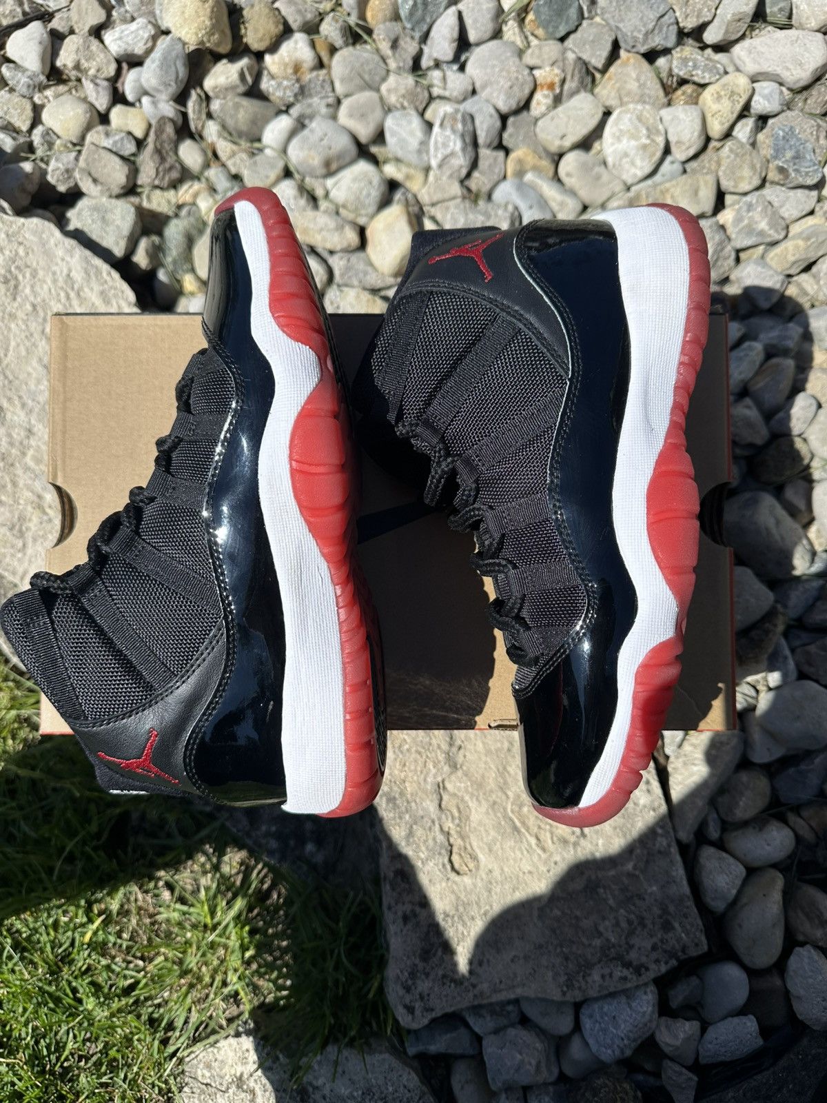 Jordan Brand Air Jordan 11 Retro (GS) Size US 6.5 / EU 39-40 - 3 Thumbnail