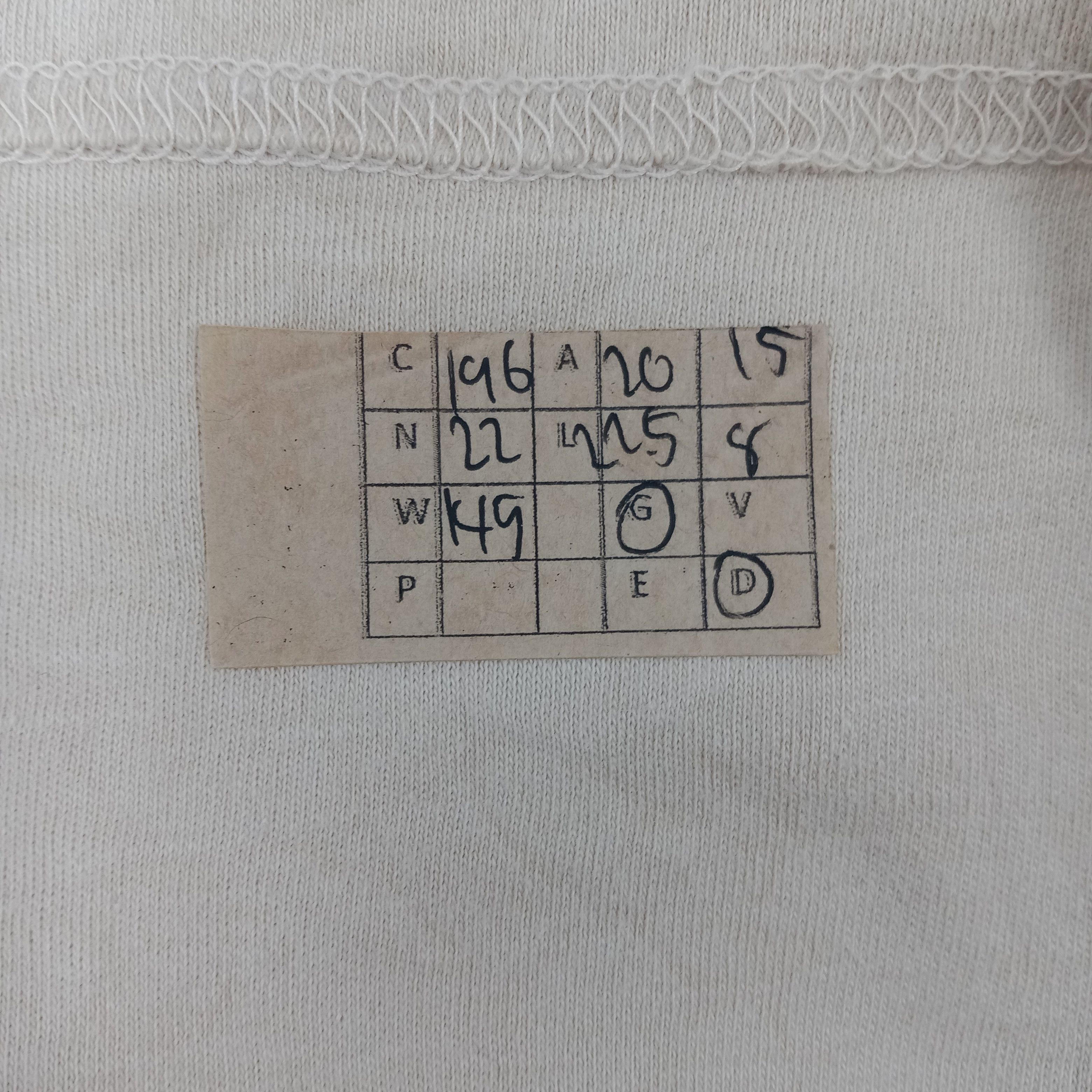 Burberry × Vintage Burberry London Luxury Brand Crop Tshirt Size M / US 6-8 / IT 42-44 - 7 Thumbnail
