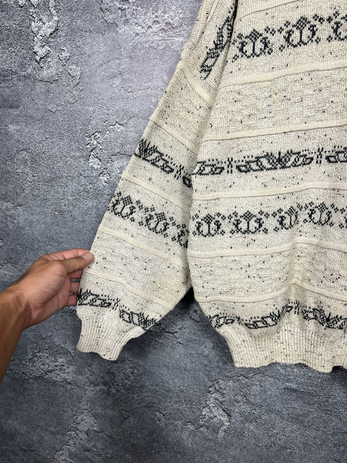 Yves Saint Laurent Vintage Yves Saint Laurent Textured Oversized Sweater Size US M / EU 48-50 / 2 - 14 Thumbnail