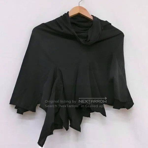 Comme des Garcons Comme des Garcons Irregular cape Size M / US 6-8 / IT 42-44 - 1 Thumbnail