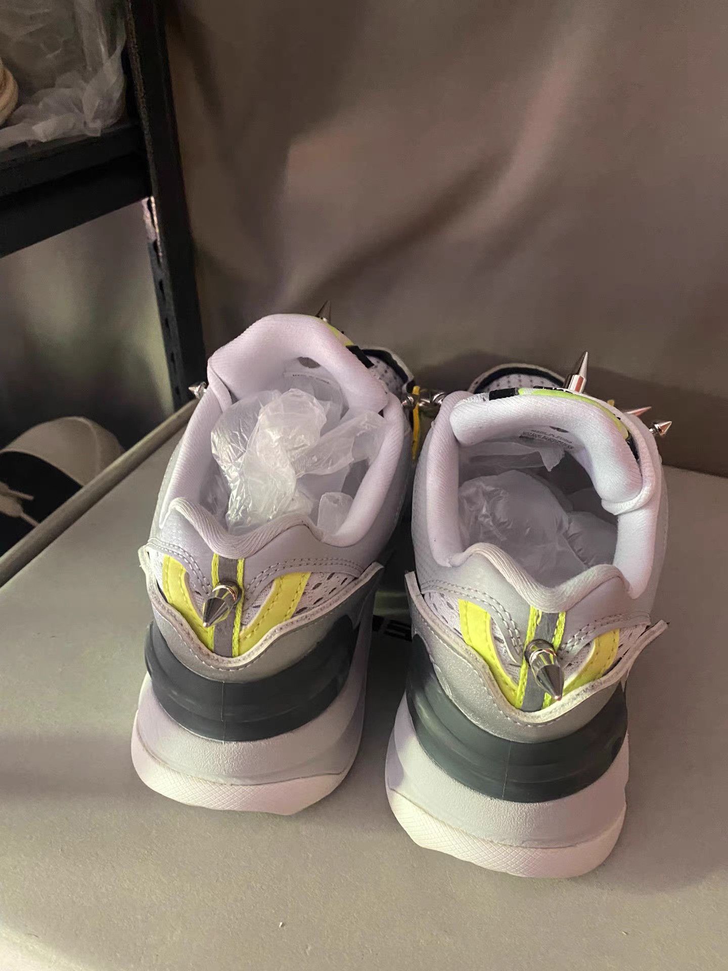Vetements Vetements Reebok Runway Studded Sneakers Size US 7 / EU 40 - 4 Thumbnail