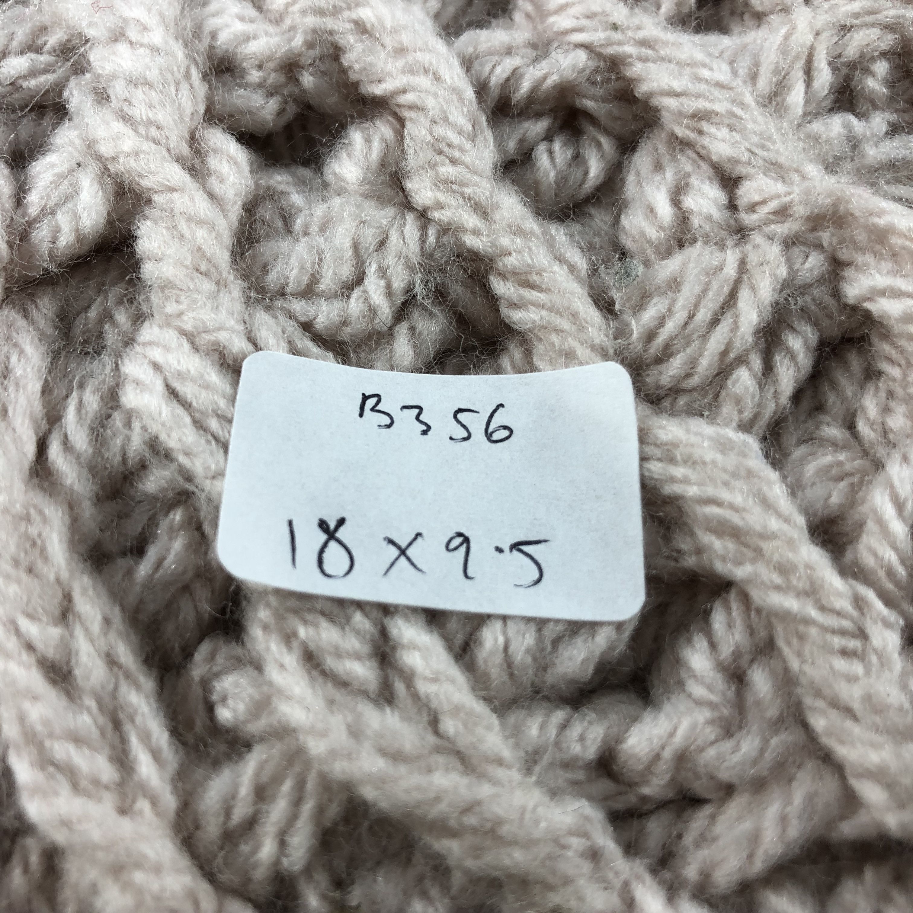 Vintage Crochet Knit Bobble Beanie Snowcap Snow Hat B356 Size ONE SIZE - 6 Thumbnail