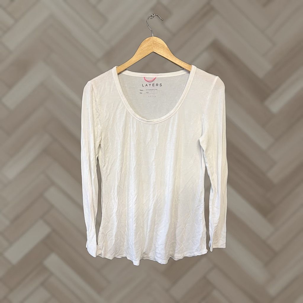 Vintage LAYERS Hatch Collection Womens LongSleeve White Small Soft Shirt Top Shirt Blouse Womens - 27" Length - 20" Pit to Pit - Hatch - Layer - White - S Size S / US 4 / IT 40 - 1 Thumbnail