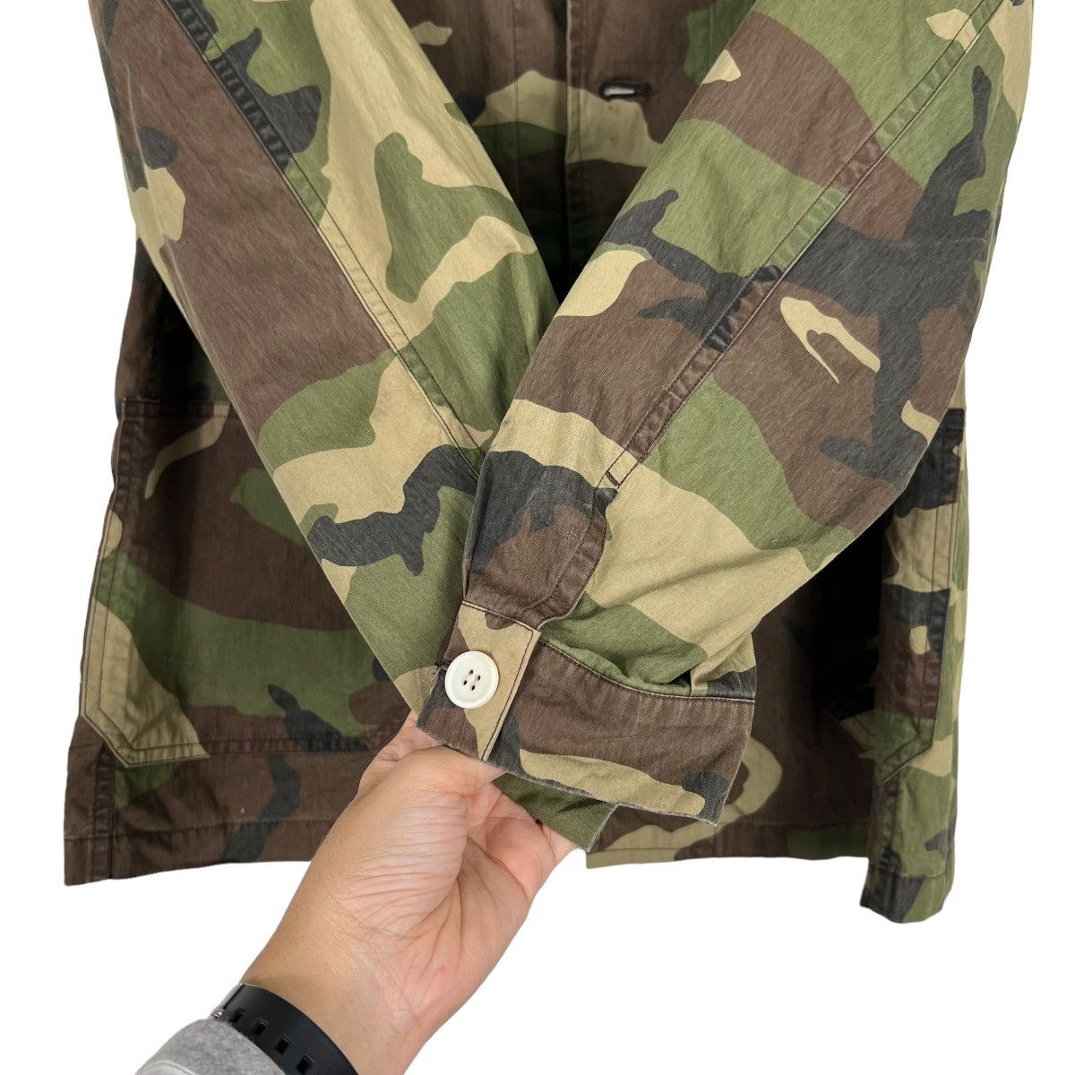 Japanese Brand CHOOCHUCHAMP WOODLAND CAMO MILITARY SHIRT JACKET Size US S / EU 44-46 / 1 - 13 Thumbnail