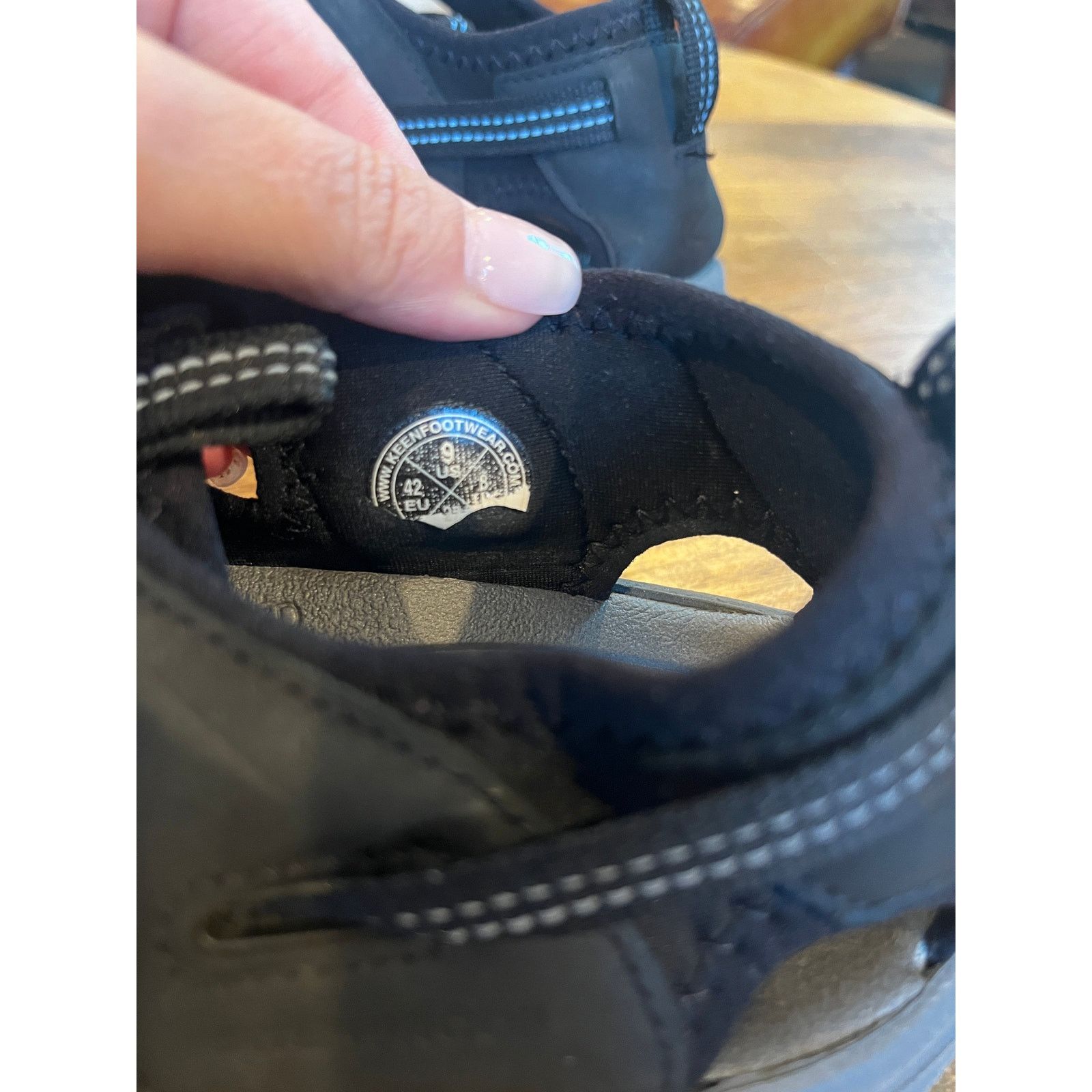 KEEN KEEN Targhee III Outdoor Hiking Trail Sandals Black Men's 9 Size US 9 / EU 42 - 8 Thumbnail