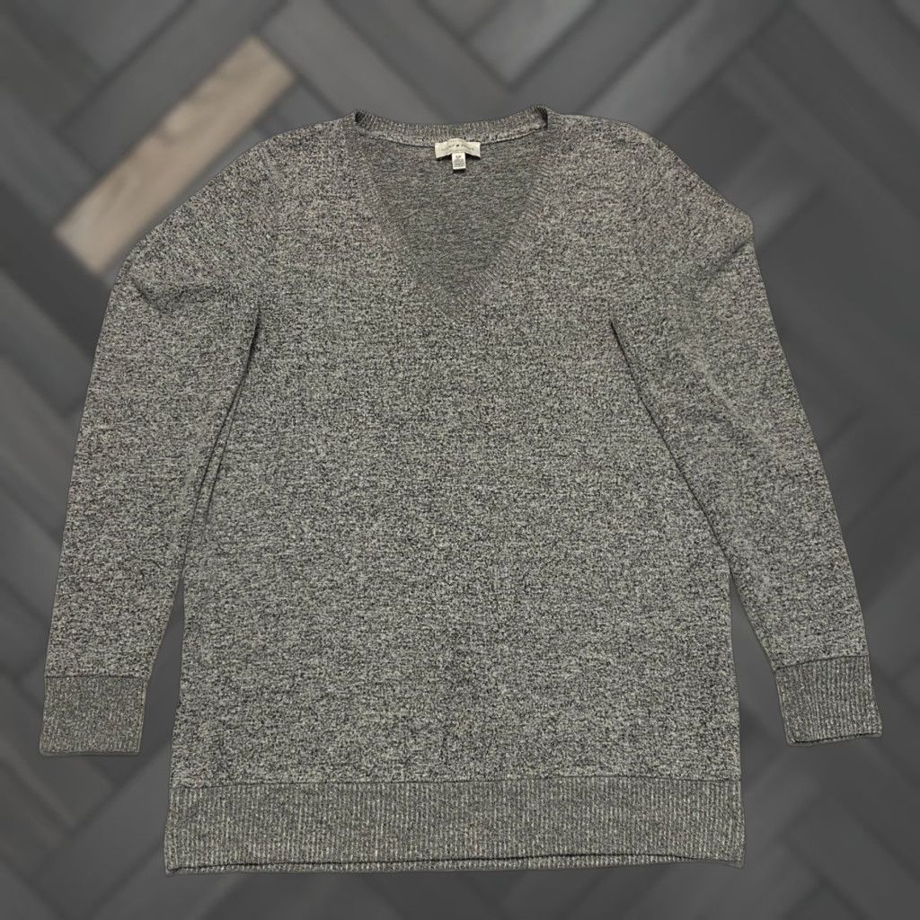 Lucky Brand Lucky Brand Womens V Neck Tunic Top Gray Knit Size S Lightweight Long Sleeve Relaxed Fit Side Slit V-Neck Sweater Dress? Size S / US 4 / IT 40 - 1 Thumbnail