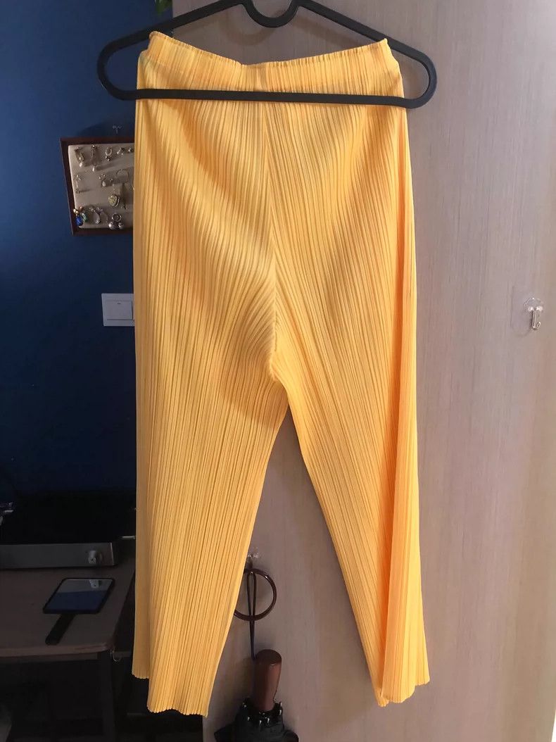 Issey Miyake Issey Miyake size:5 Yellow pleated pants Size 42" / US 20 - 3 Thumbnail